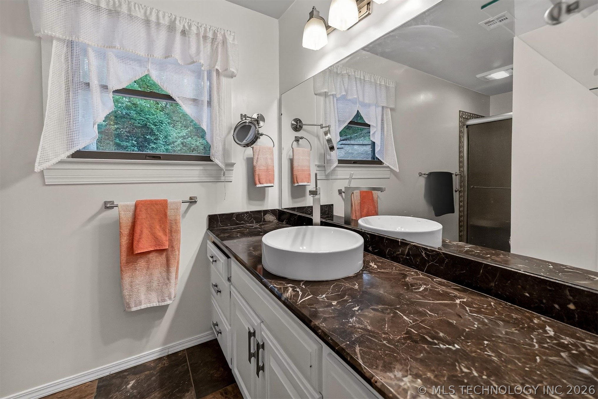 2917 Greenwood Court Bartlesville OK 74006