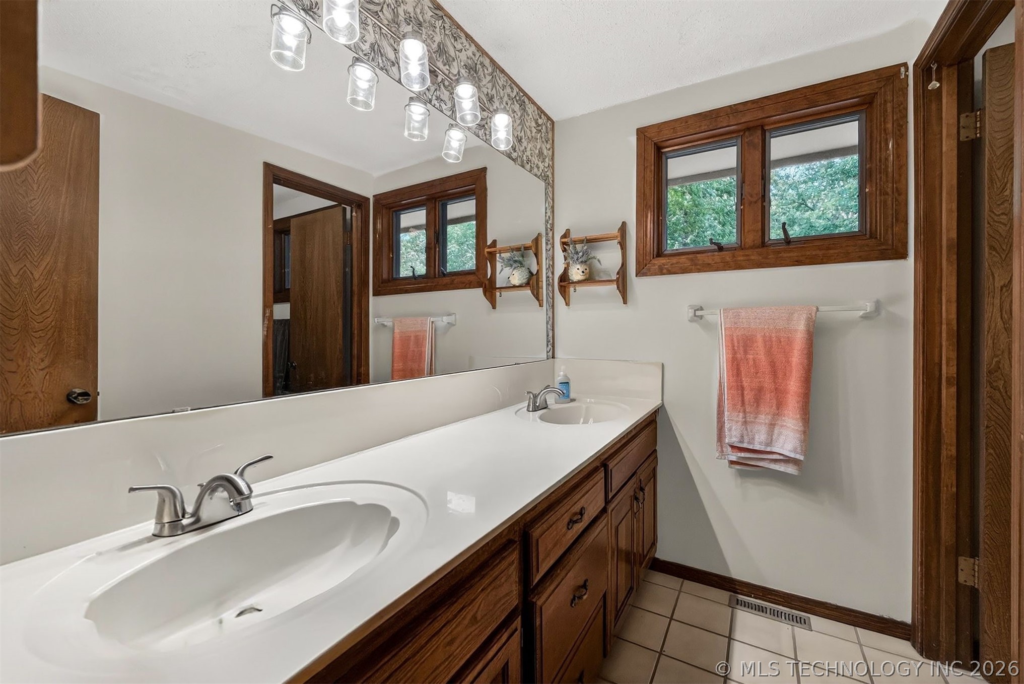 2917 Greenwood Court Bartlesville OK 74006