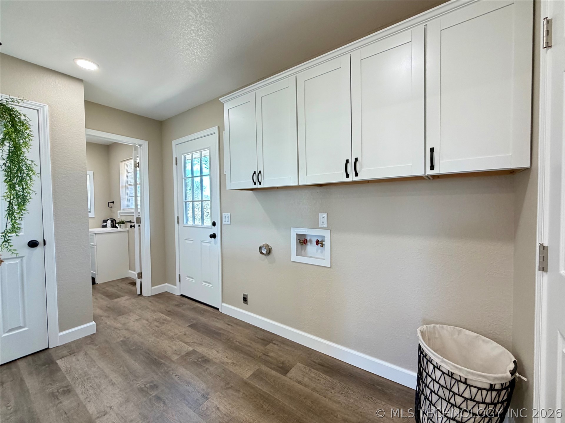810048 S Main Street Agra OK 74824