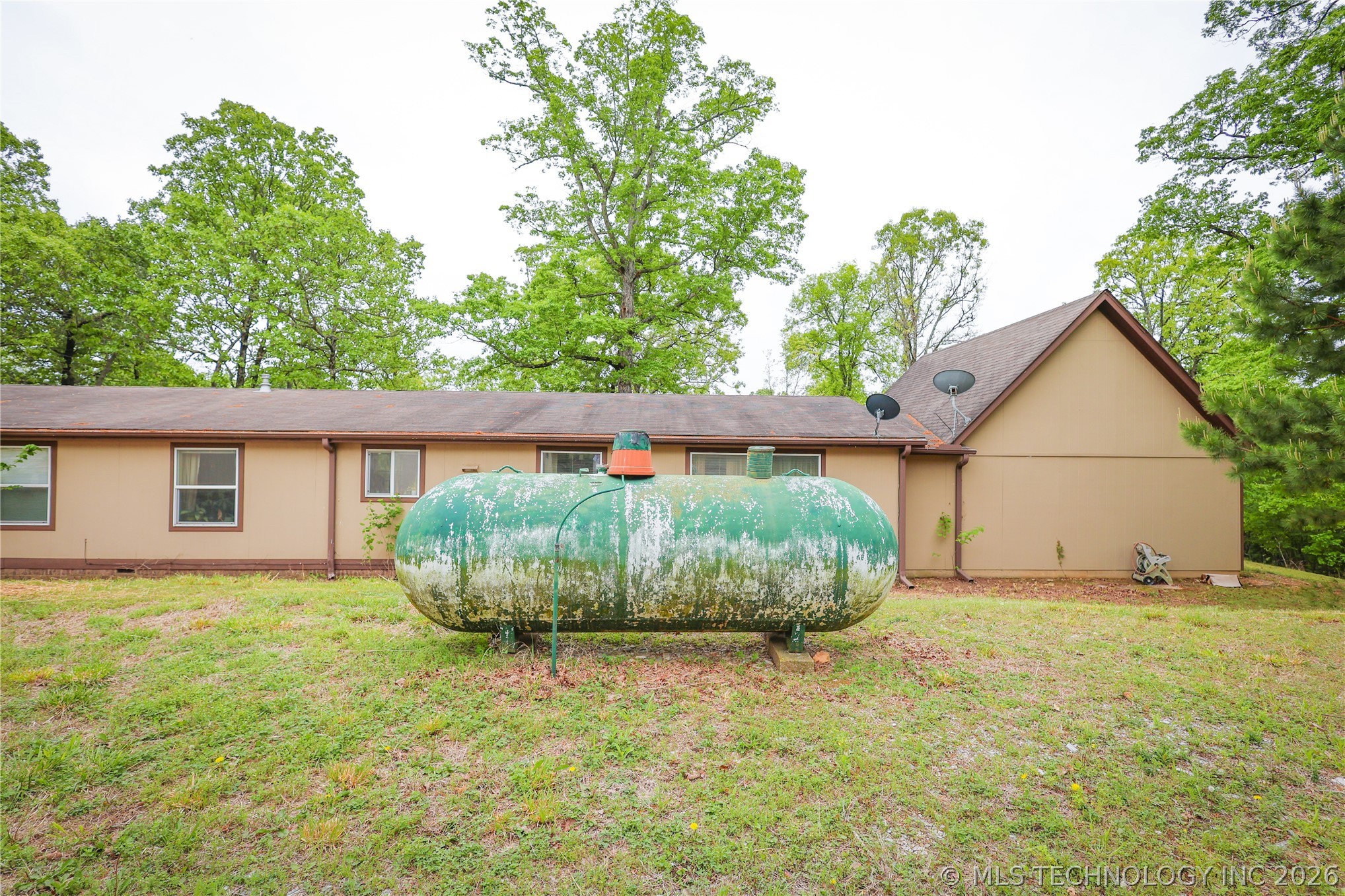 20564 E Dixie Parkway Tahlequah OK 74464