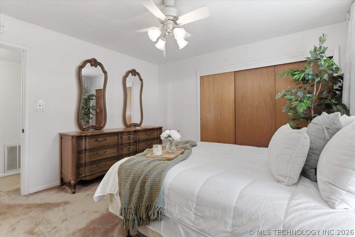 902 S Lake Road Henryetta OK 74437