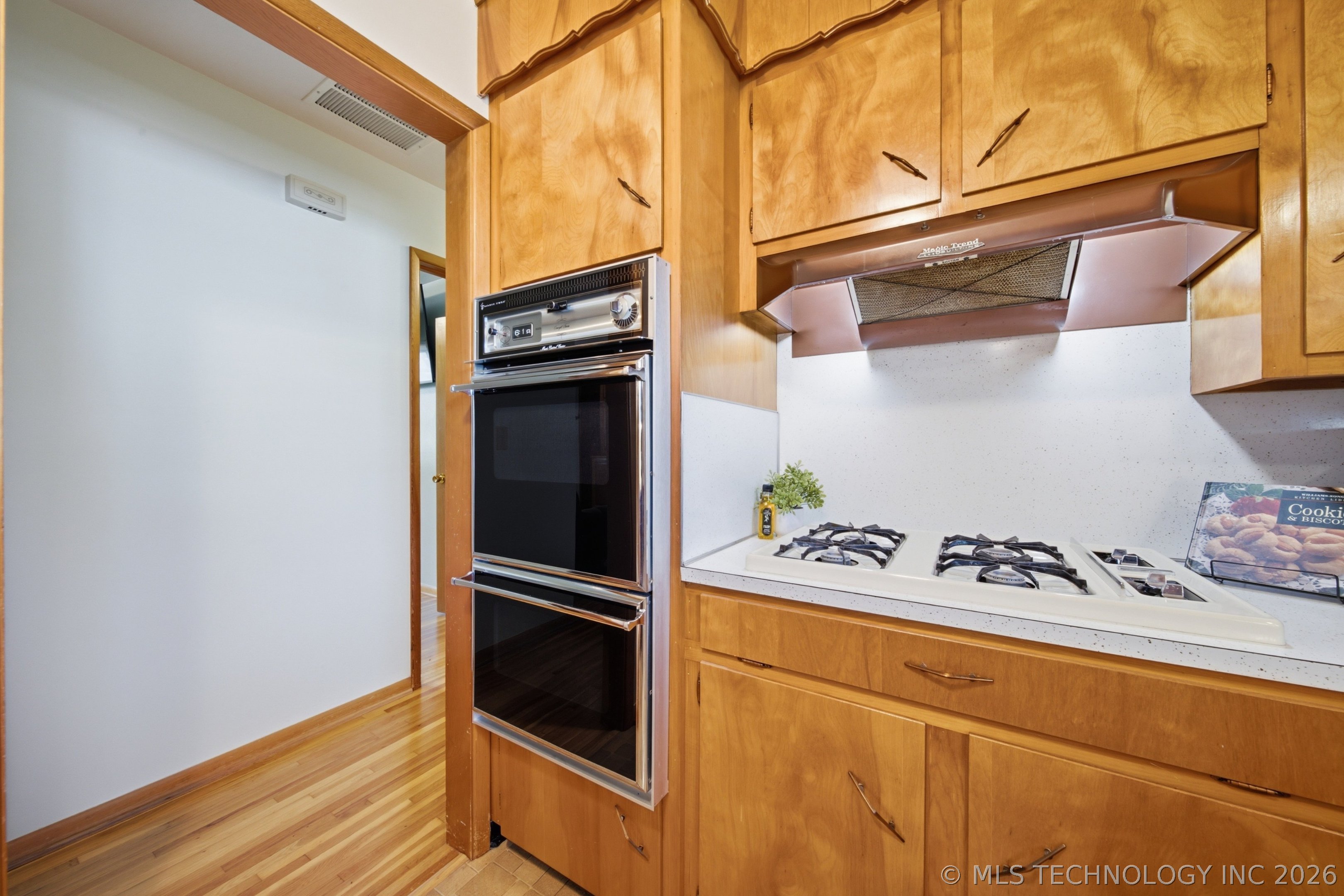 1050 N Douglas Avenue Sand Springs OK 74063