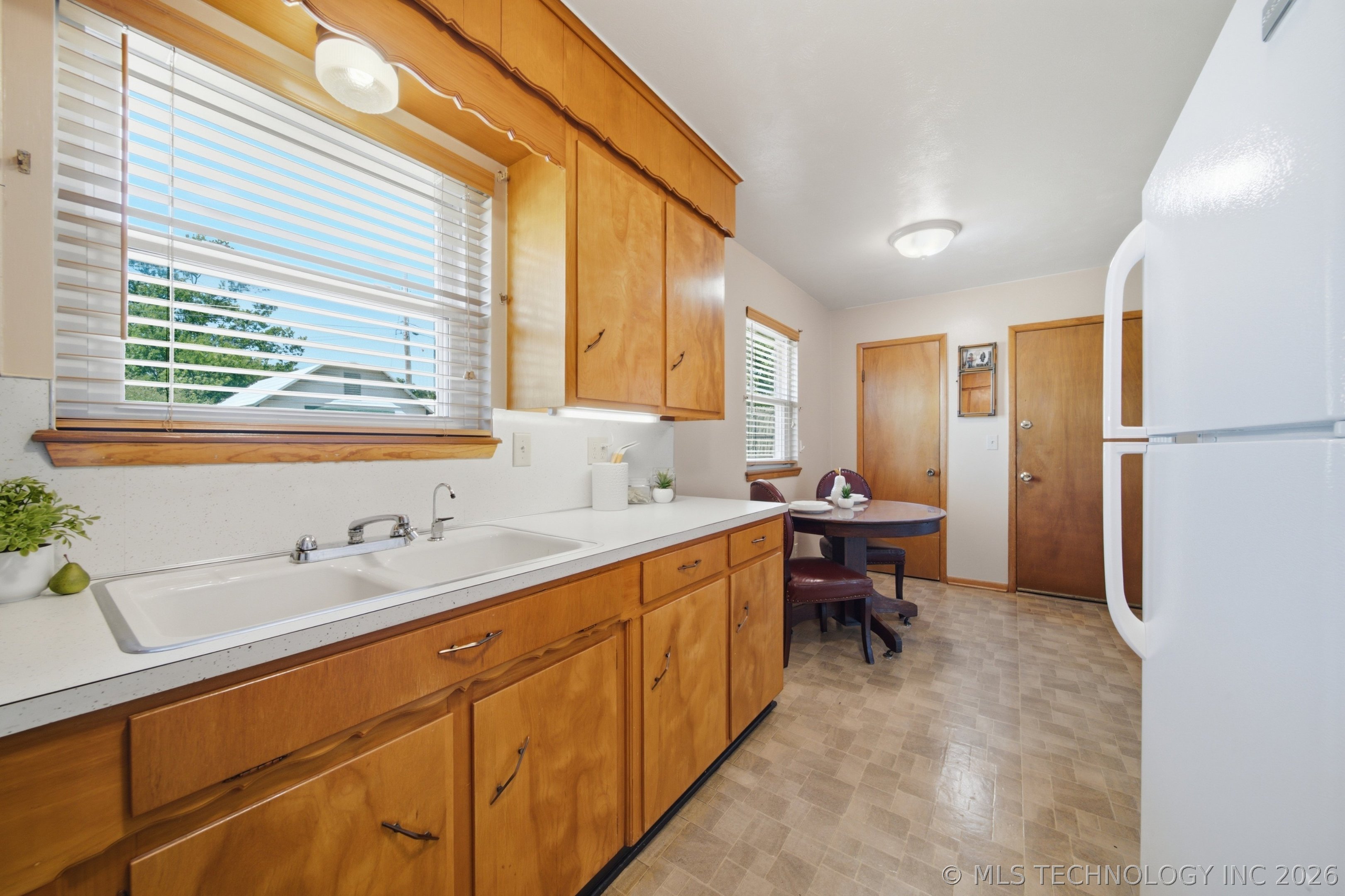 1050 N Douglas Avenue Sand Springs OK 74063
