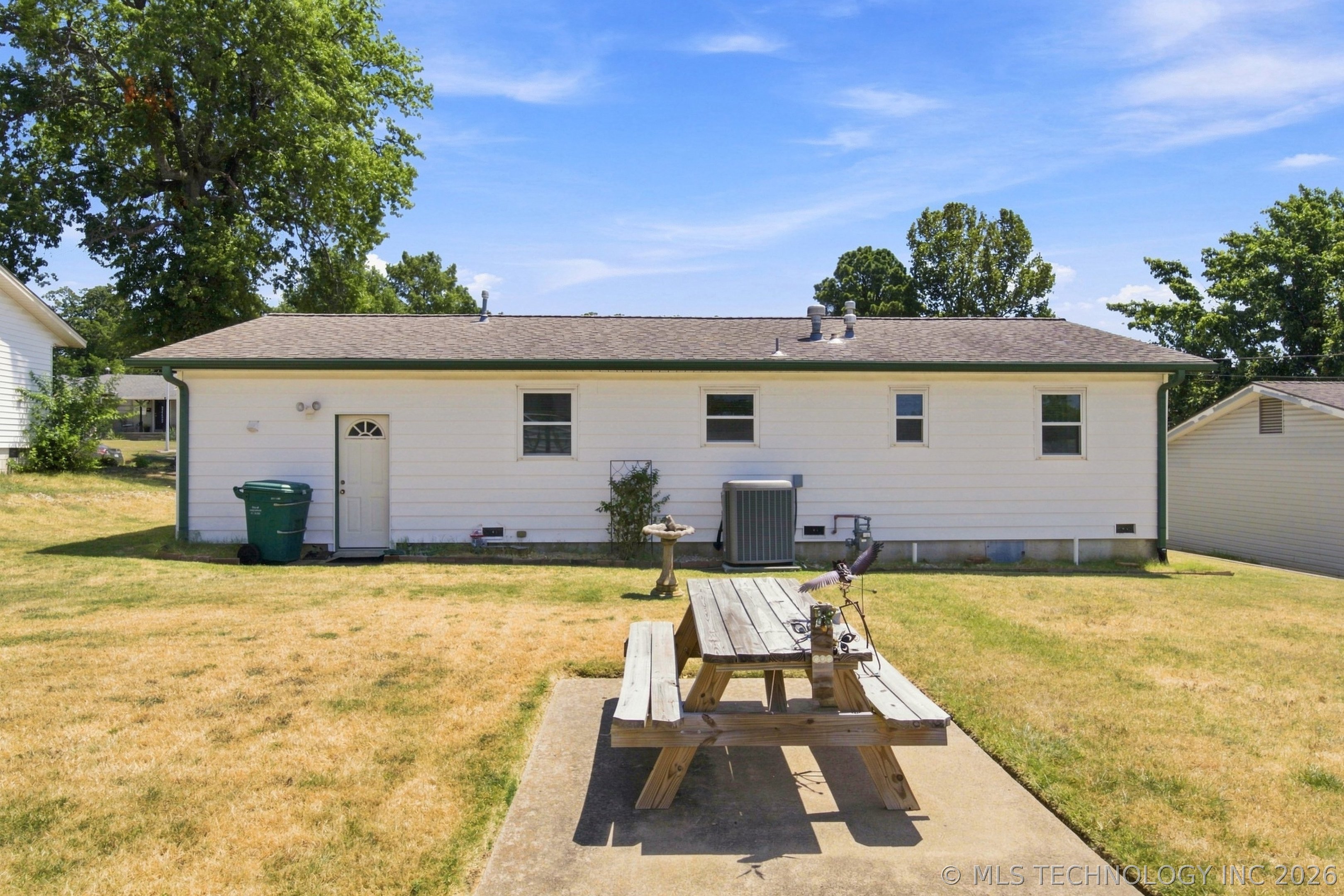 1050 N Douglas Avenue Sand Springs OK 74063