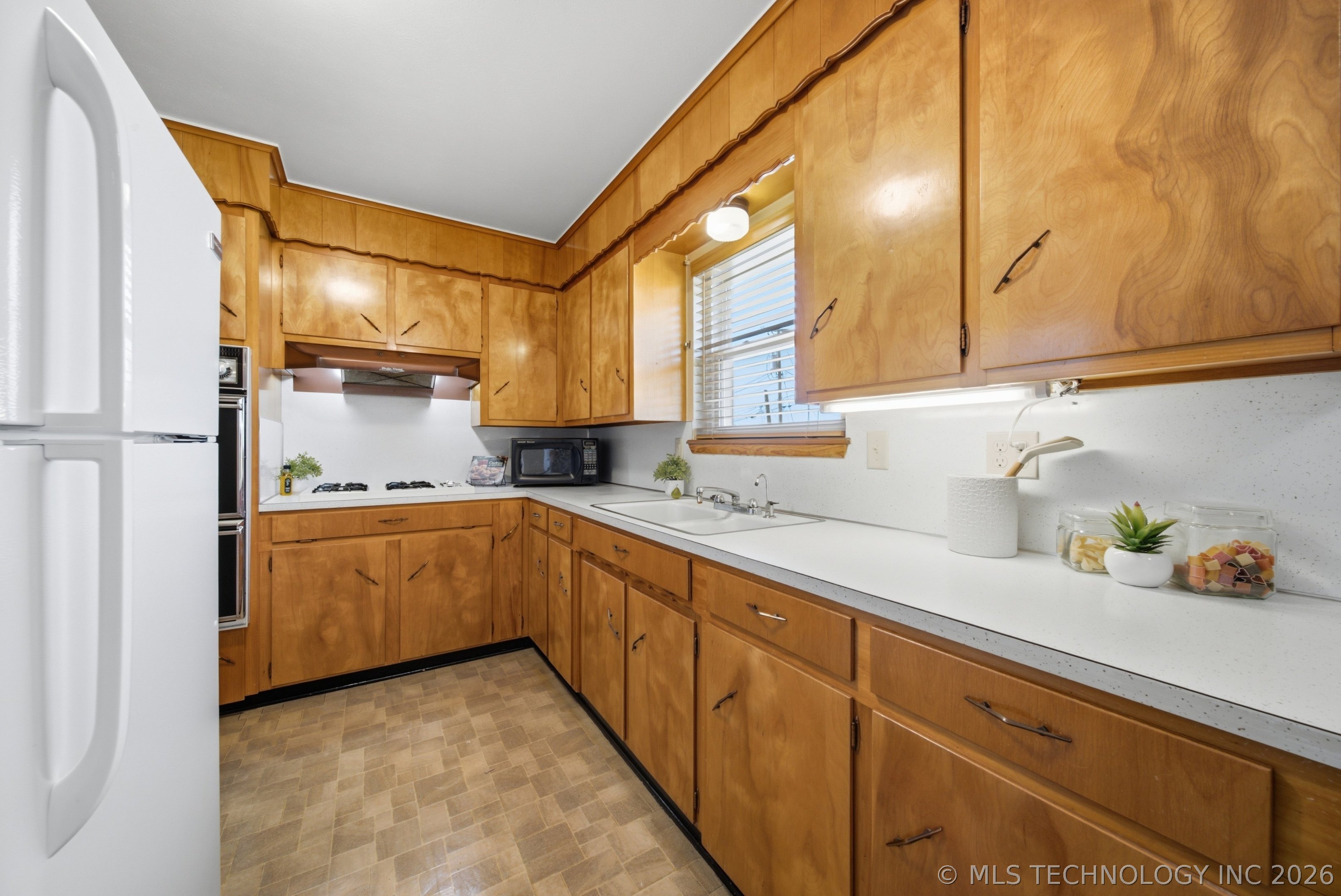 1050 N Douglas Avenue Sand Springs OK 74063