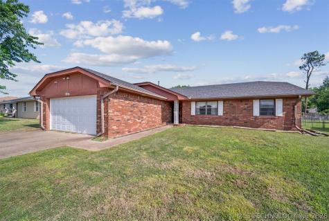 1016 E 13th Street Cushing OK 74023