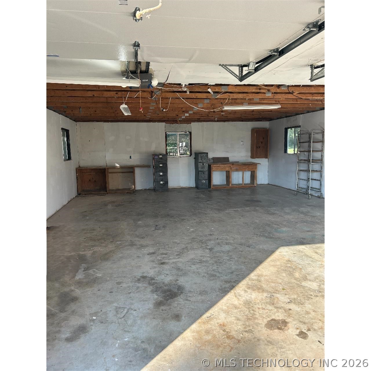 30245 S 210th Road Henryetta OK 74437