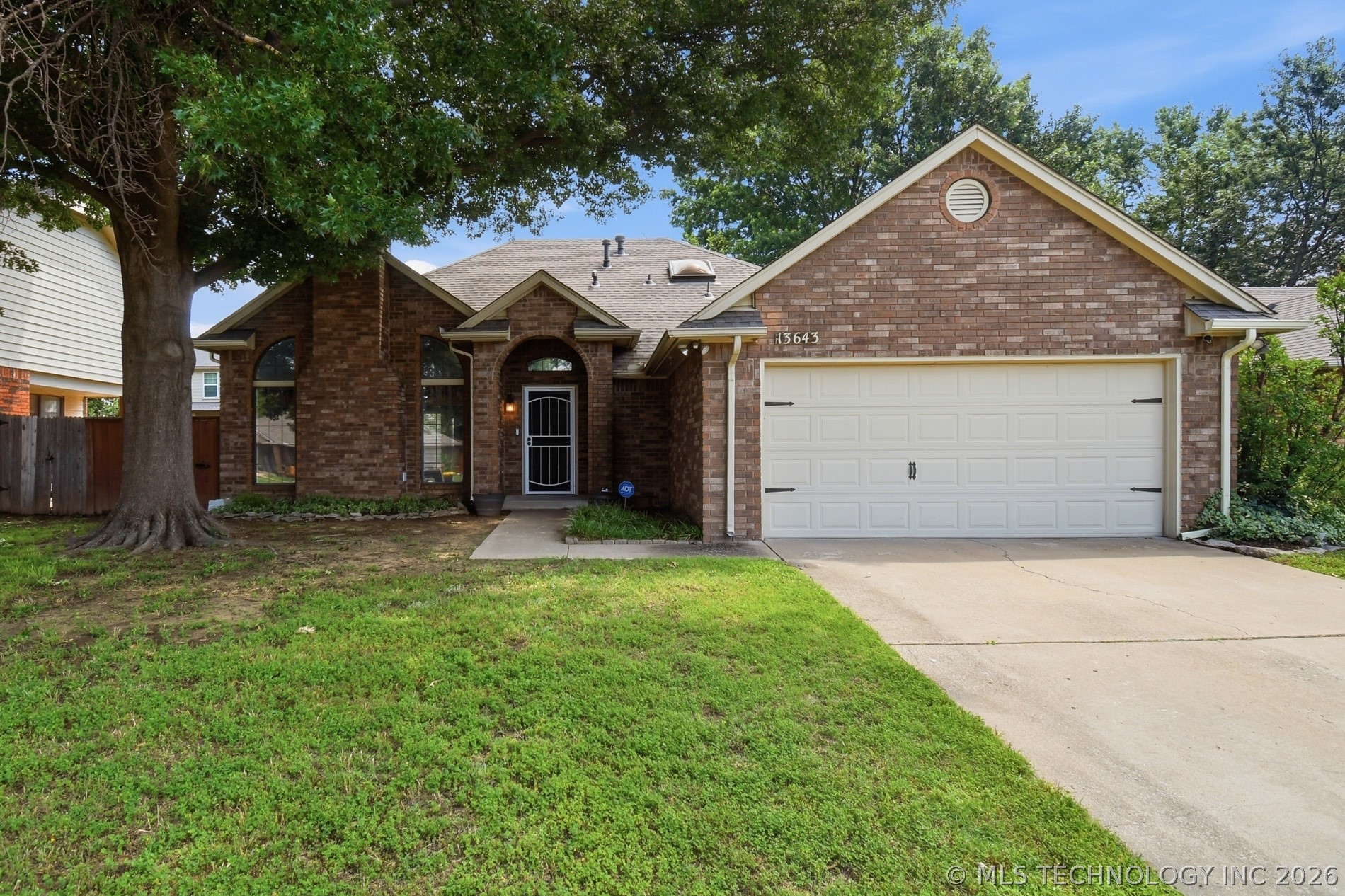 13643 S Oak Place Glenpool OK 74033