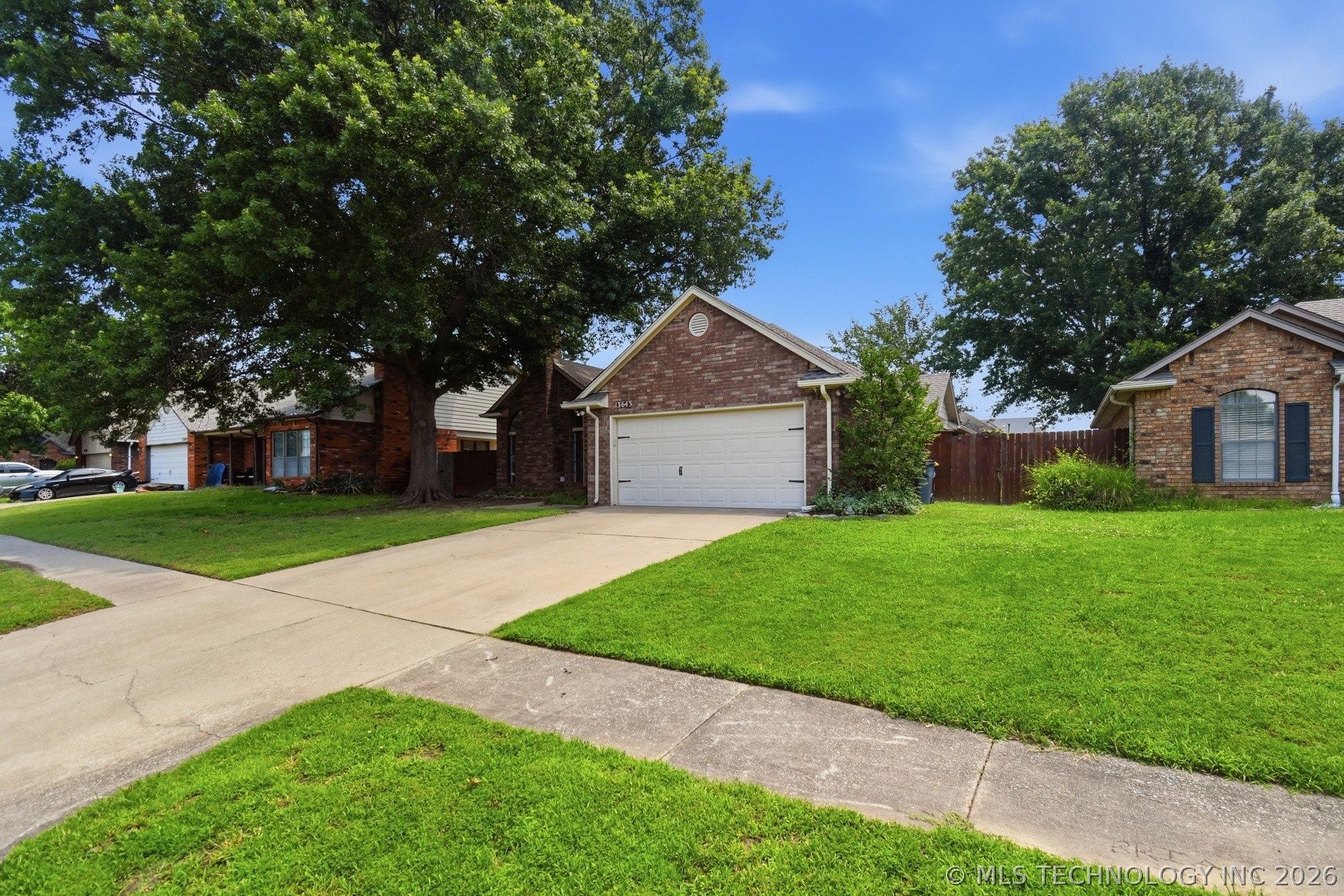 13643 S Oak Place Glenpool OK 74033