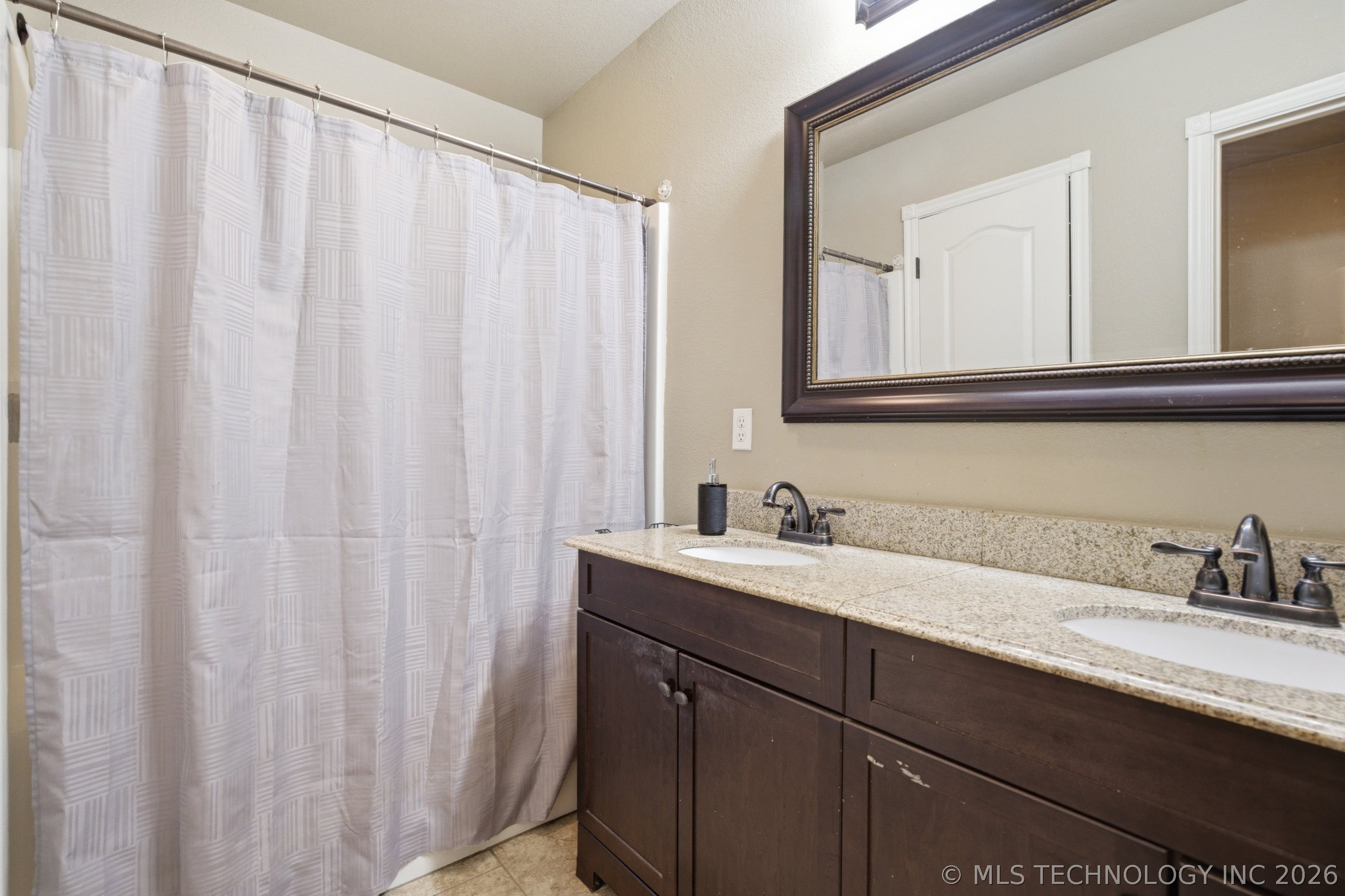 2503 Hunters Court Claremore OK 74019