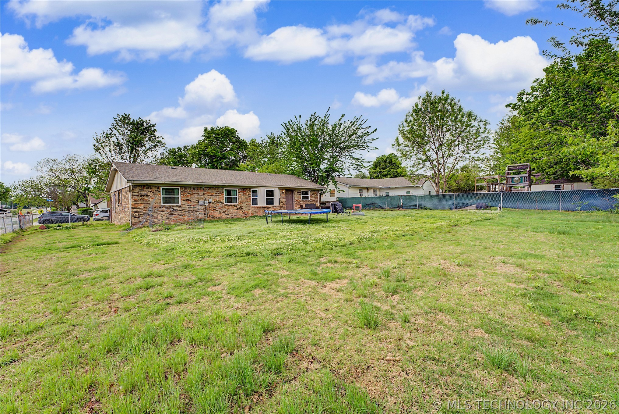 1637 S 5th Place Broken Arrow OK 74012