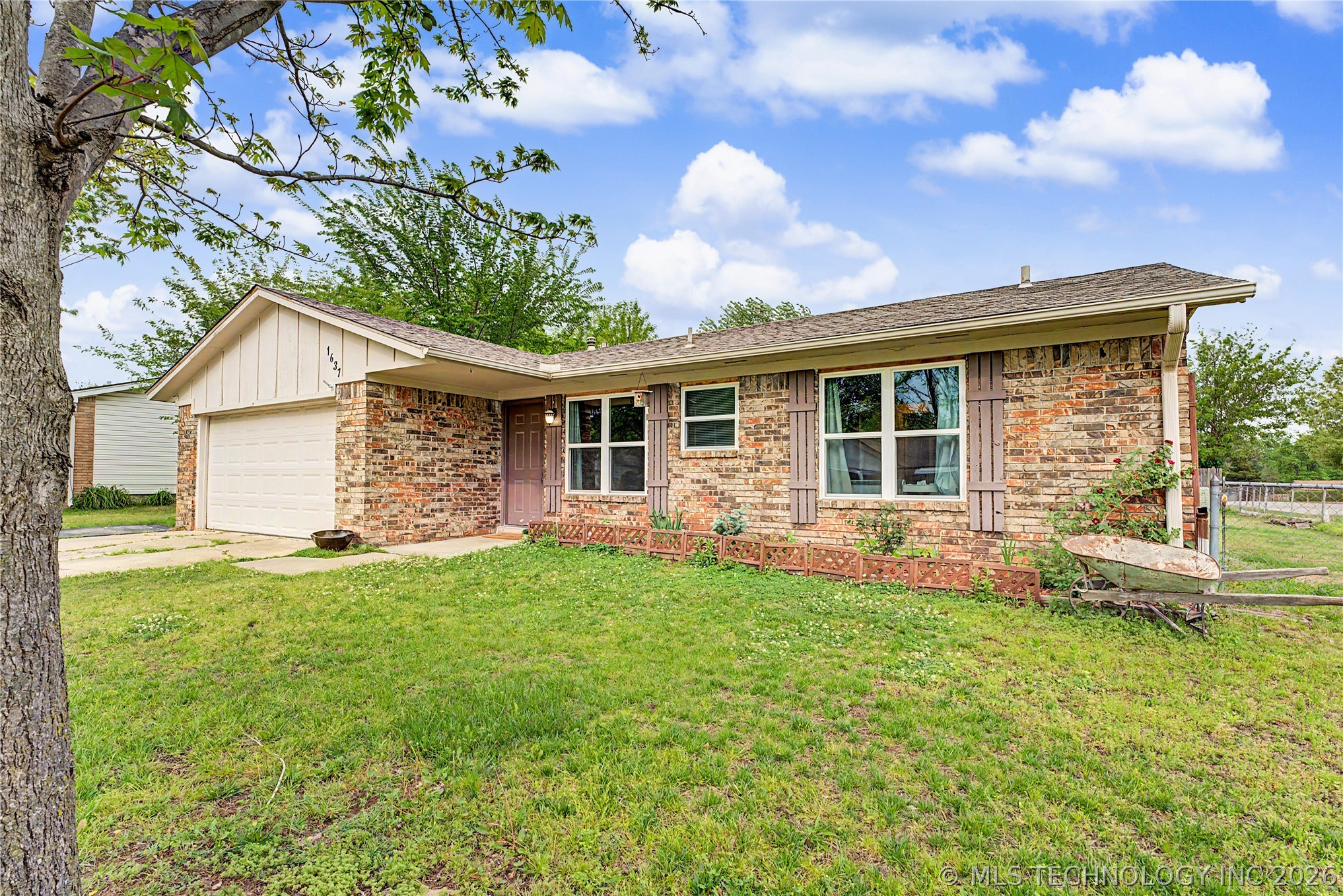1637 S 5th Place Broken Arrow OK 74012