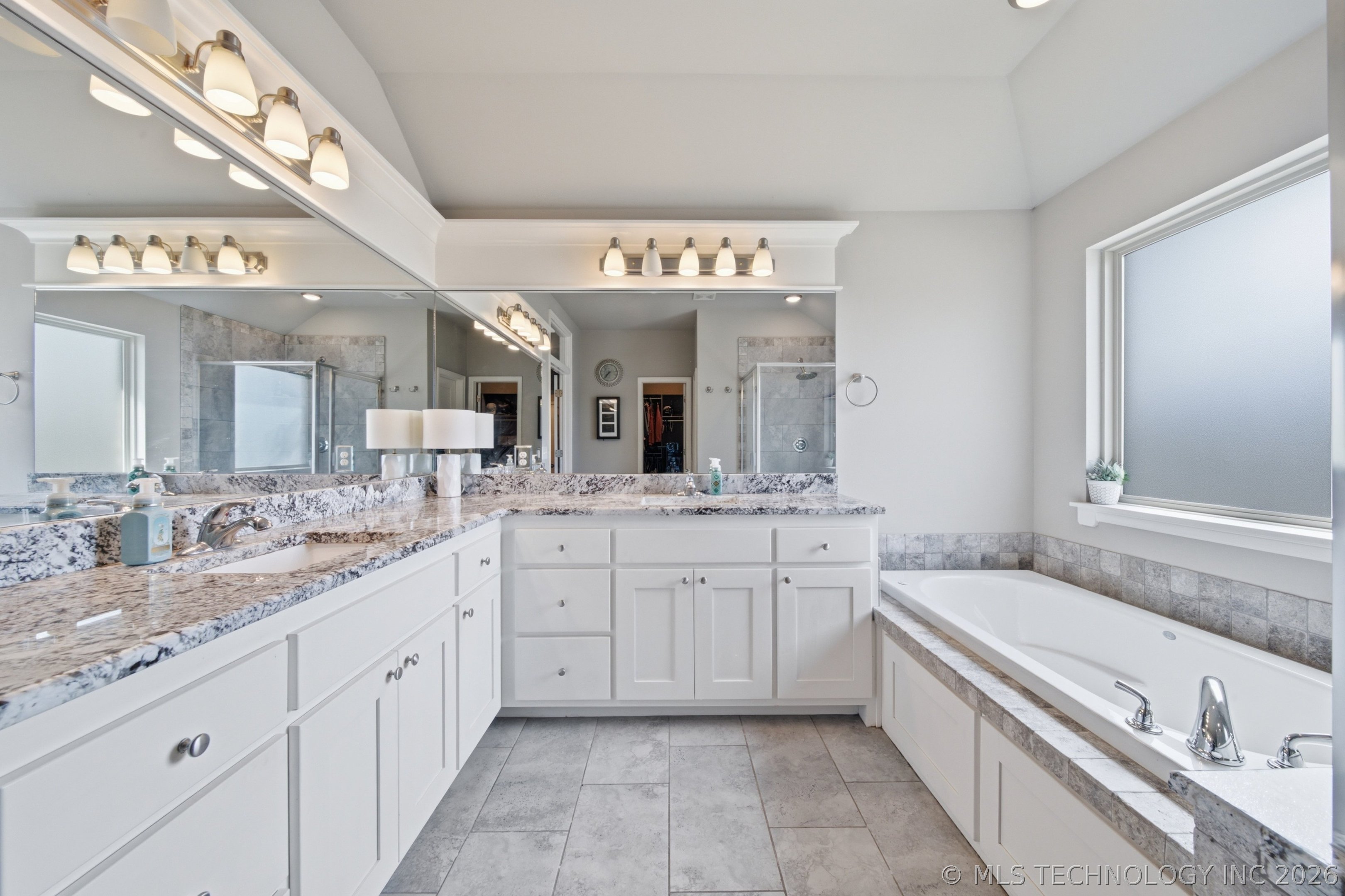 224 Williamsburg Street Catoosa OK 74015