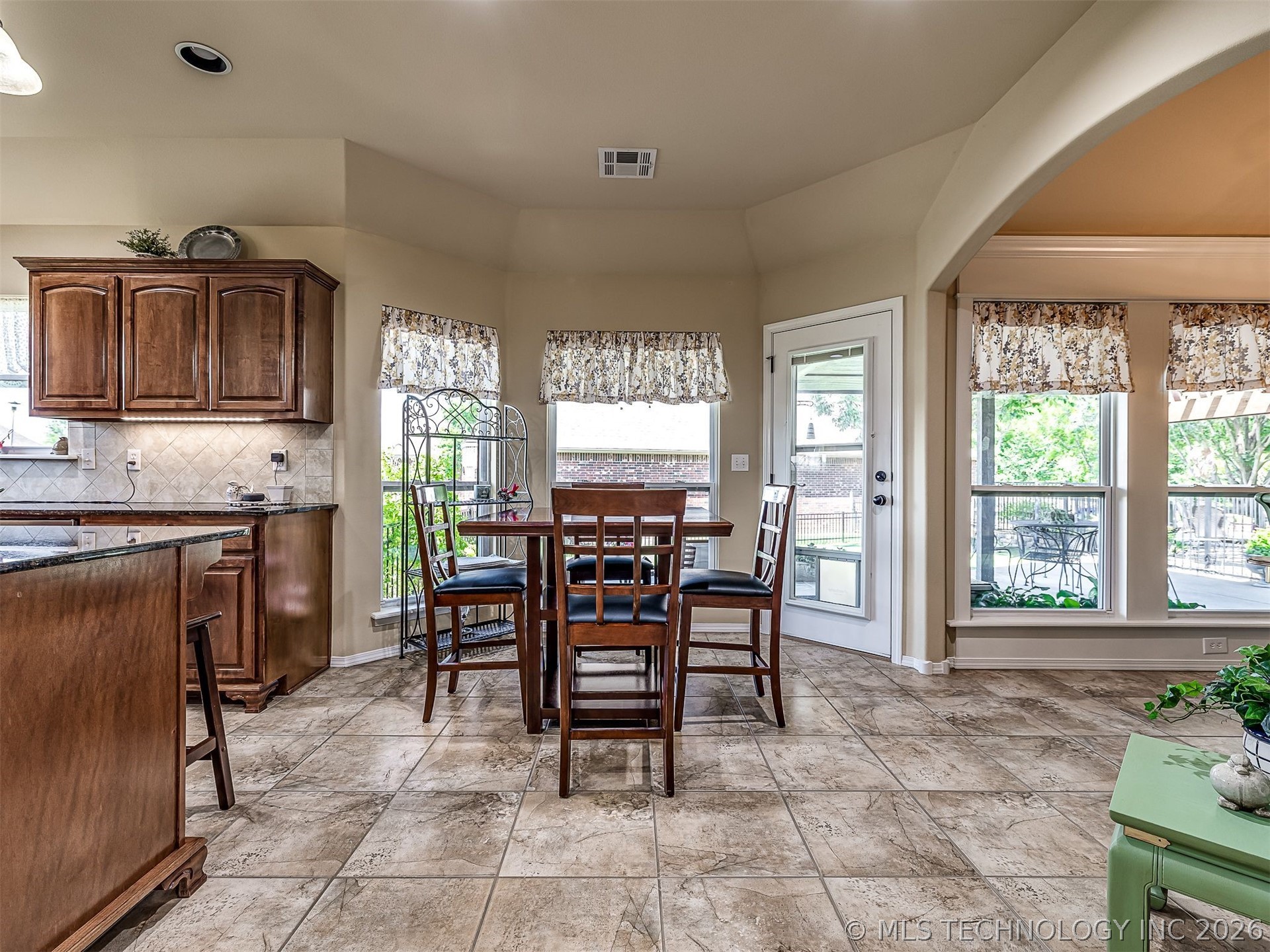 9501 N 95th Eastcourt Owasso OK 74055