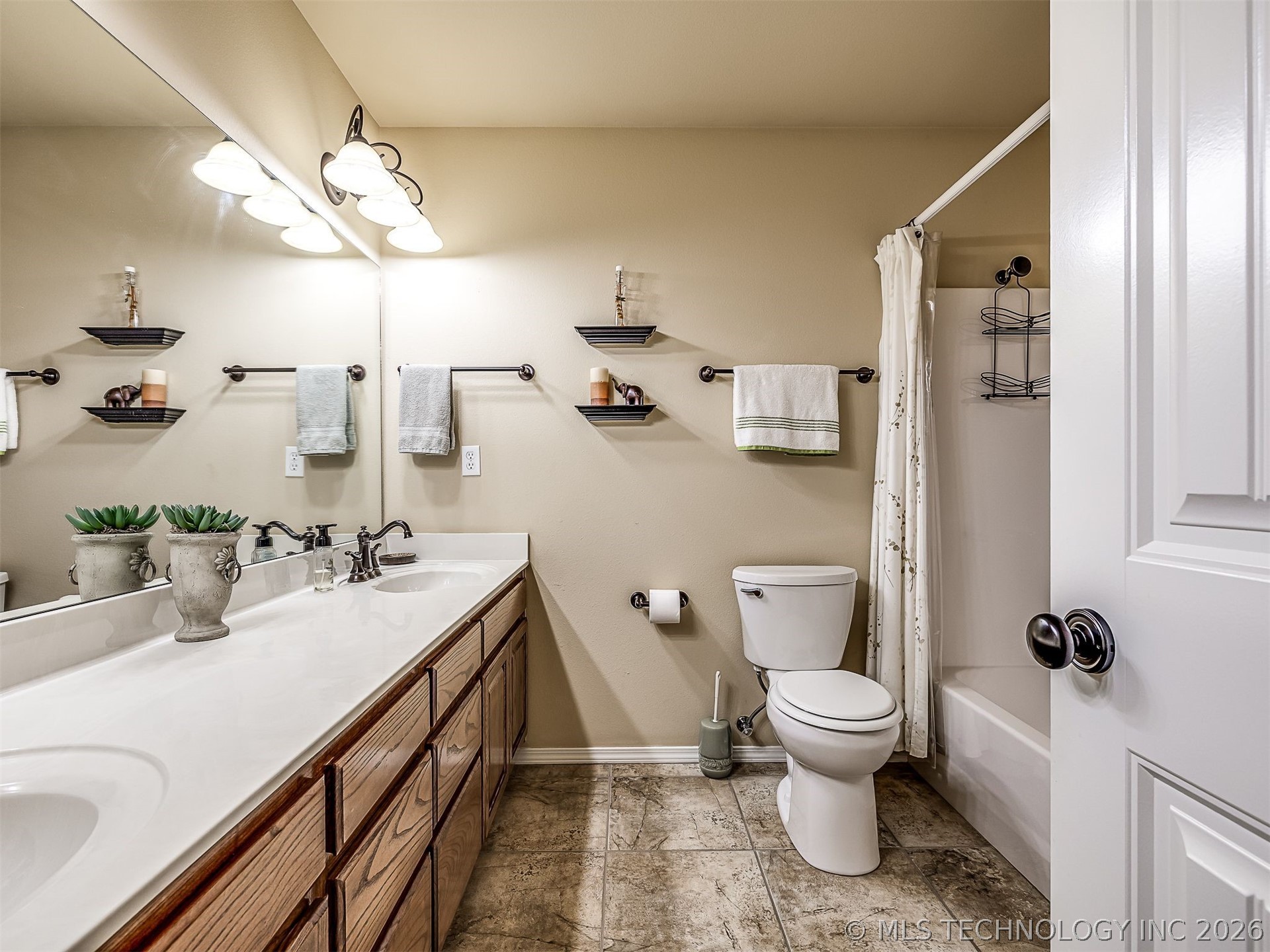 9501 N 95th Eastcourt Owasso OK 74055