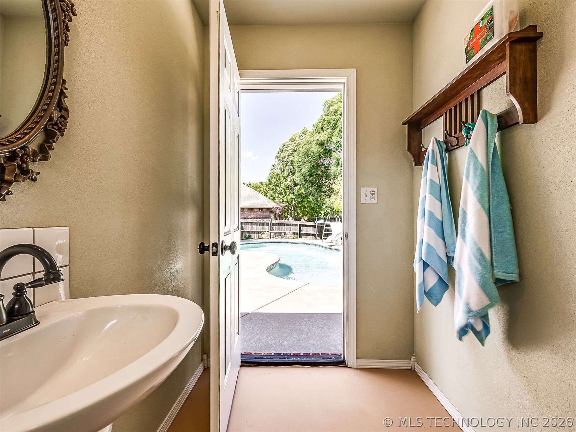 9501 N 95th Eastcourt Owasso OK 74055