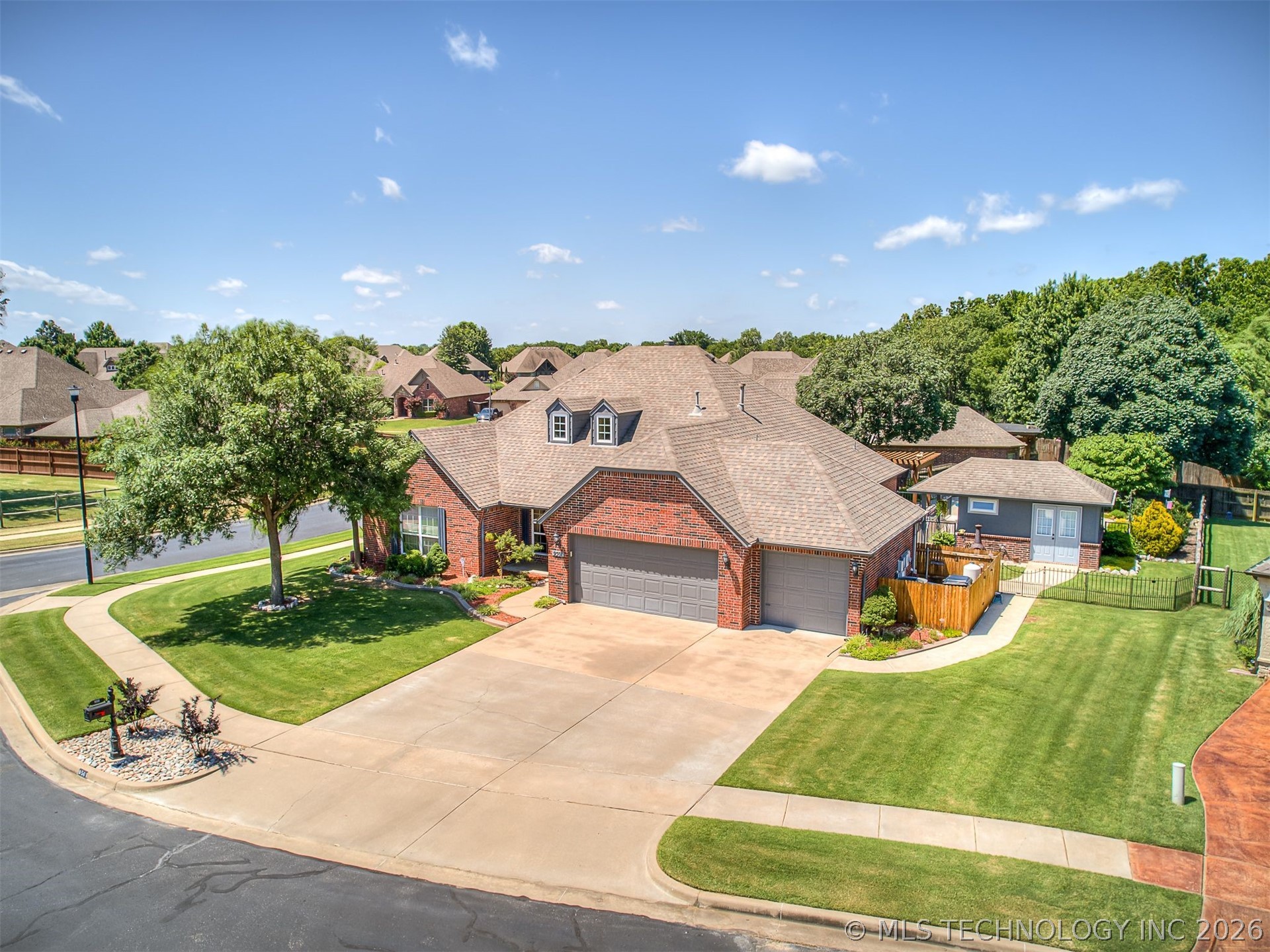 9501 N 95th Eastcourt Owasso OK 74055