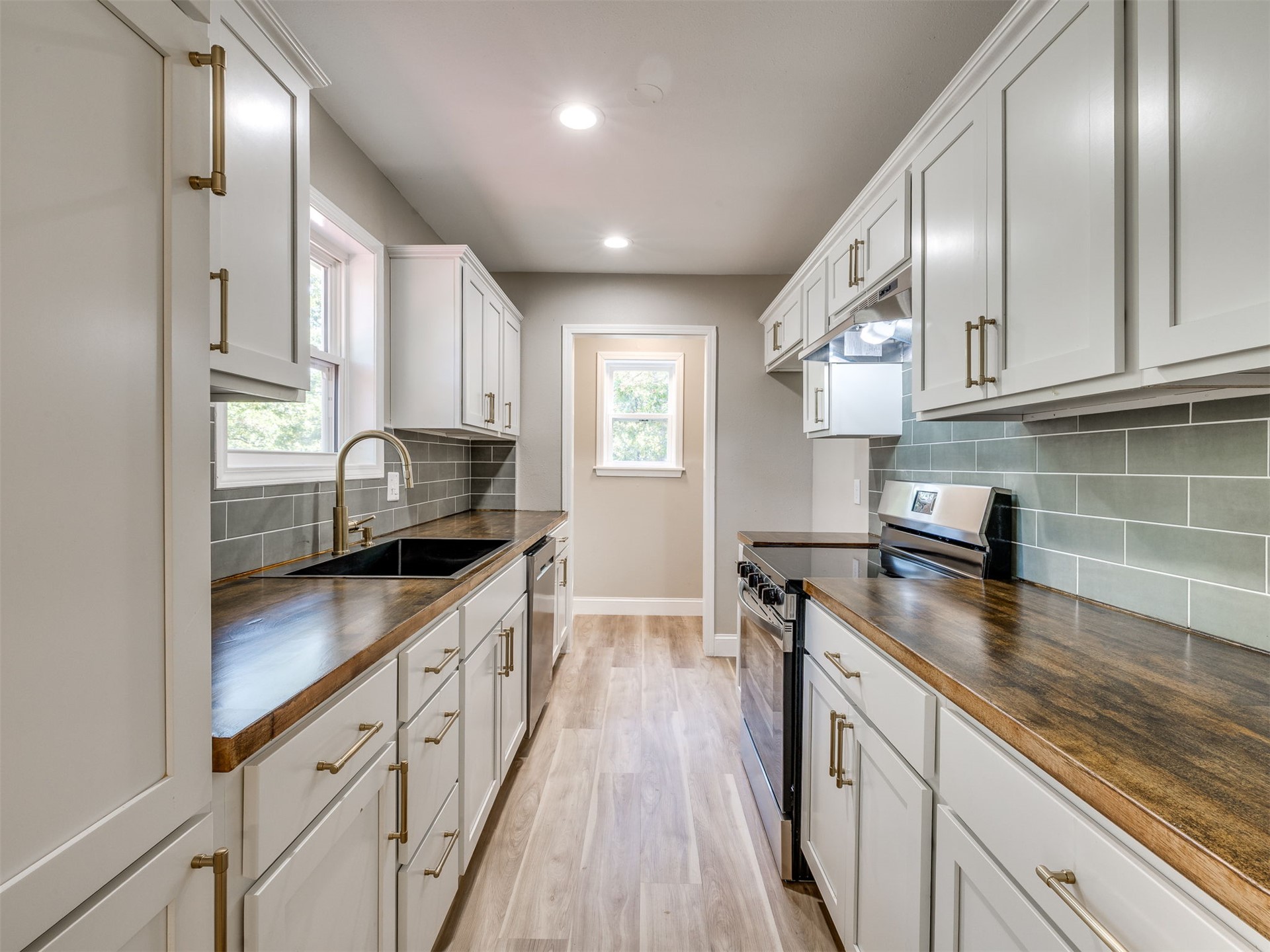6163 Wildwood Drive Sand Springs OK 74063