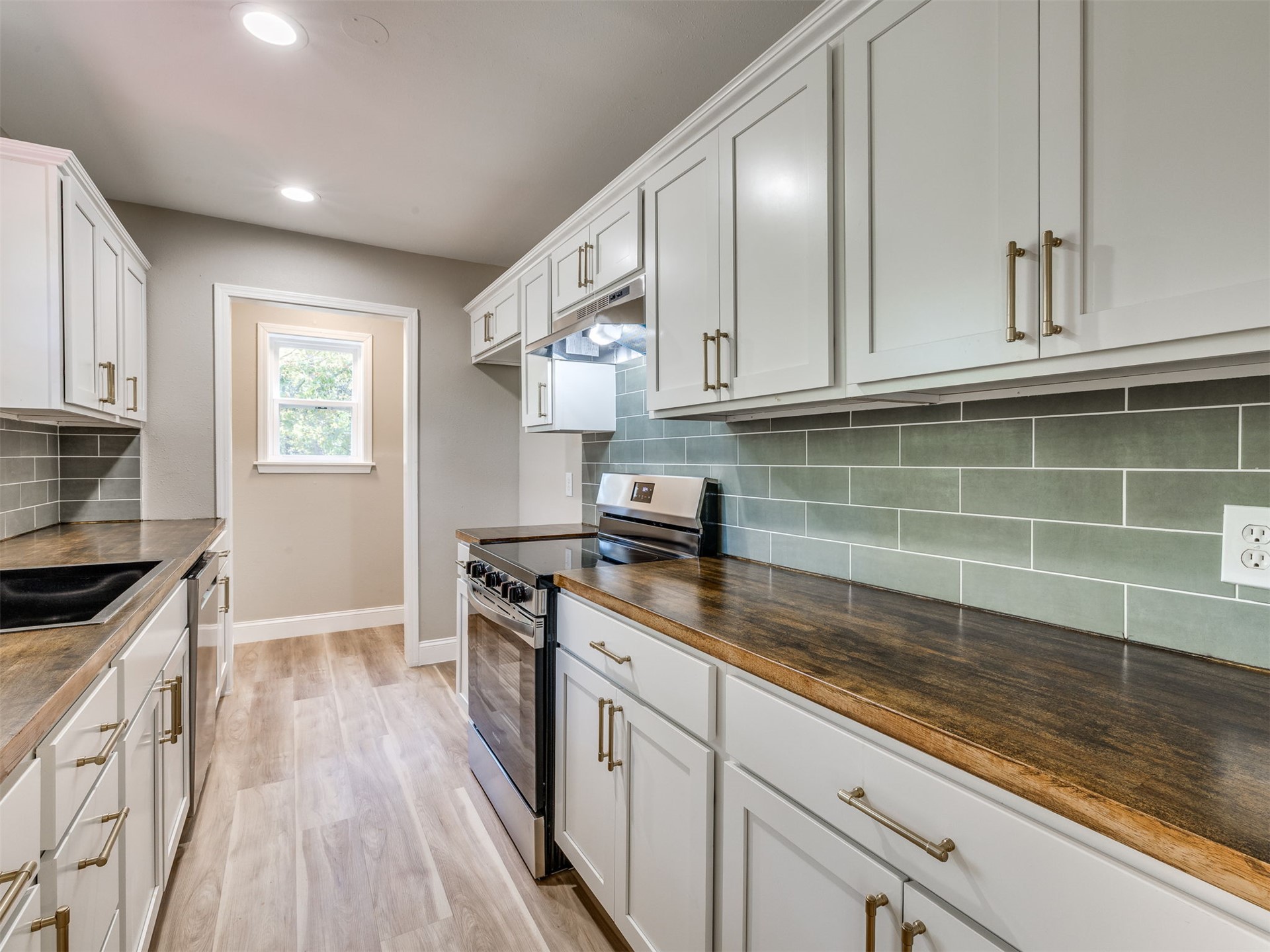 6163 Wildwood Drive Sand Springs OK 74063