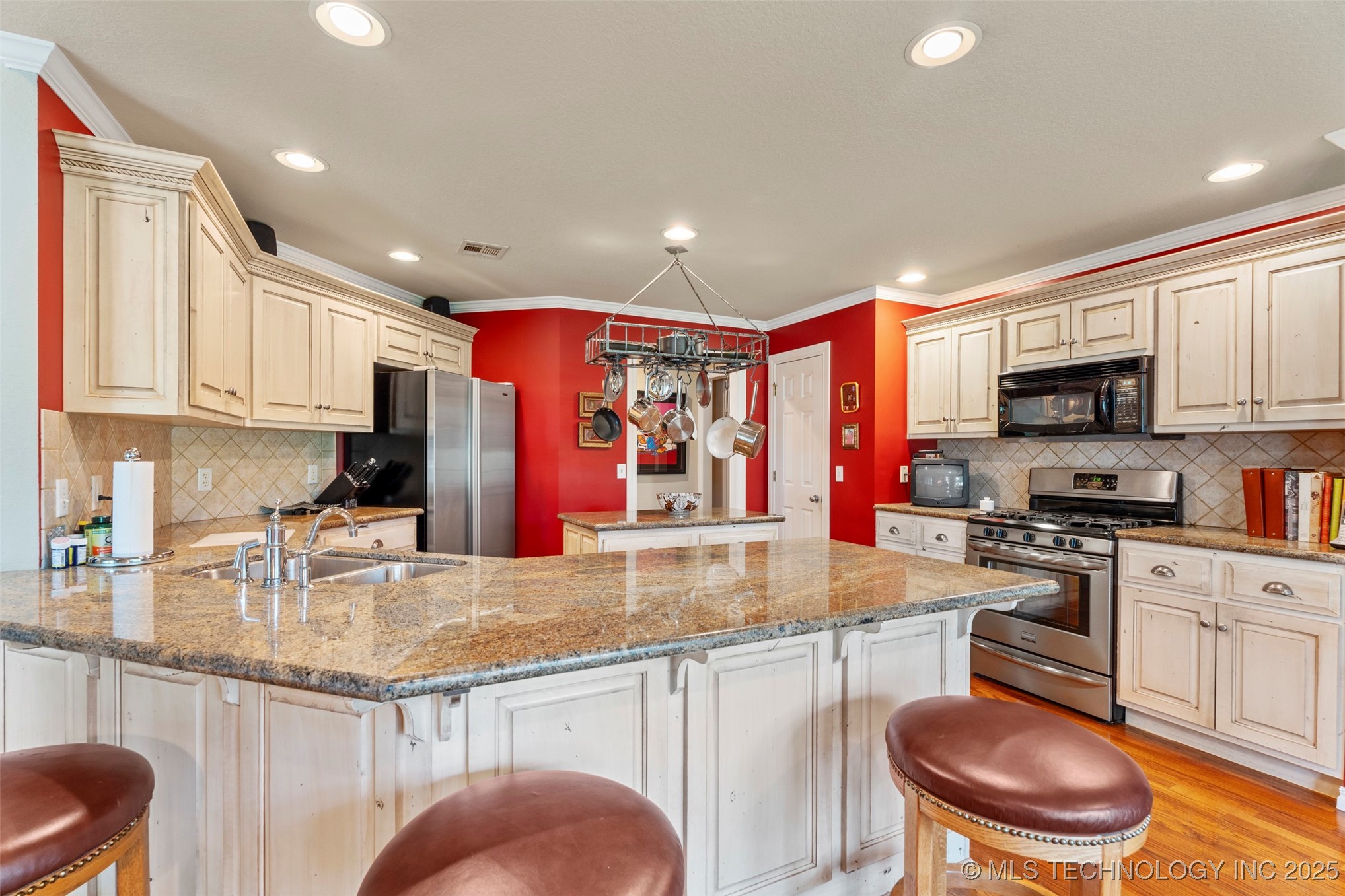 5070 Lake Breeze Road Grove OK 74344