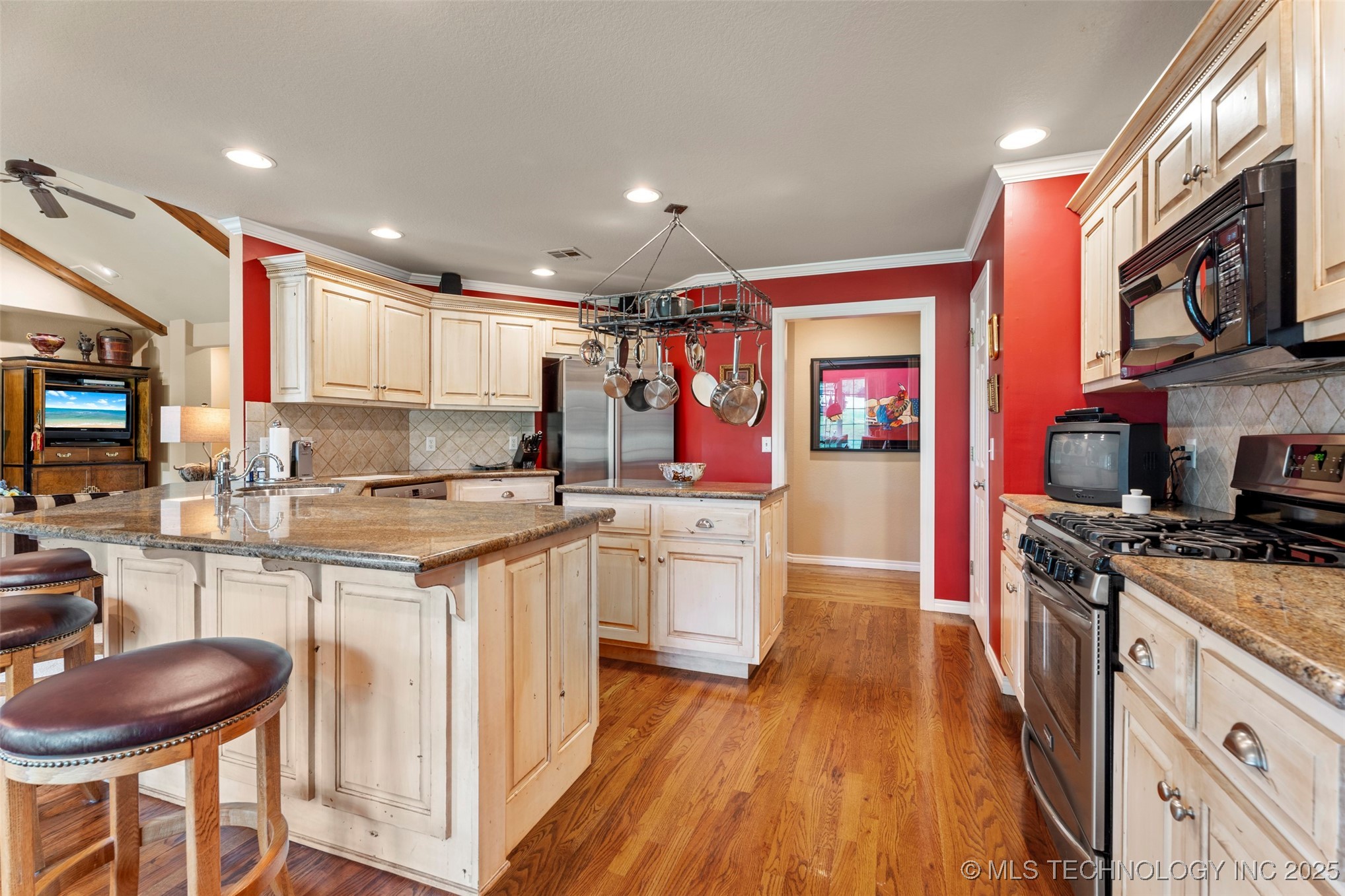 5070 Lake Breeze Road Grove OK 74344