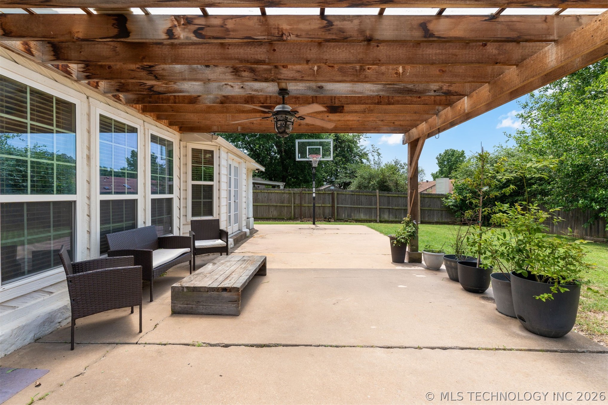 600 S Hemlock Avenue Broken Arrow OK 74012
