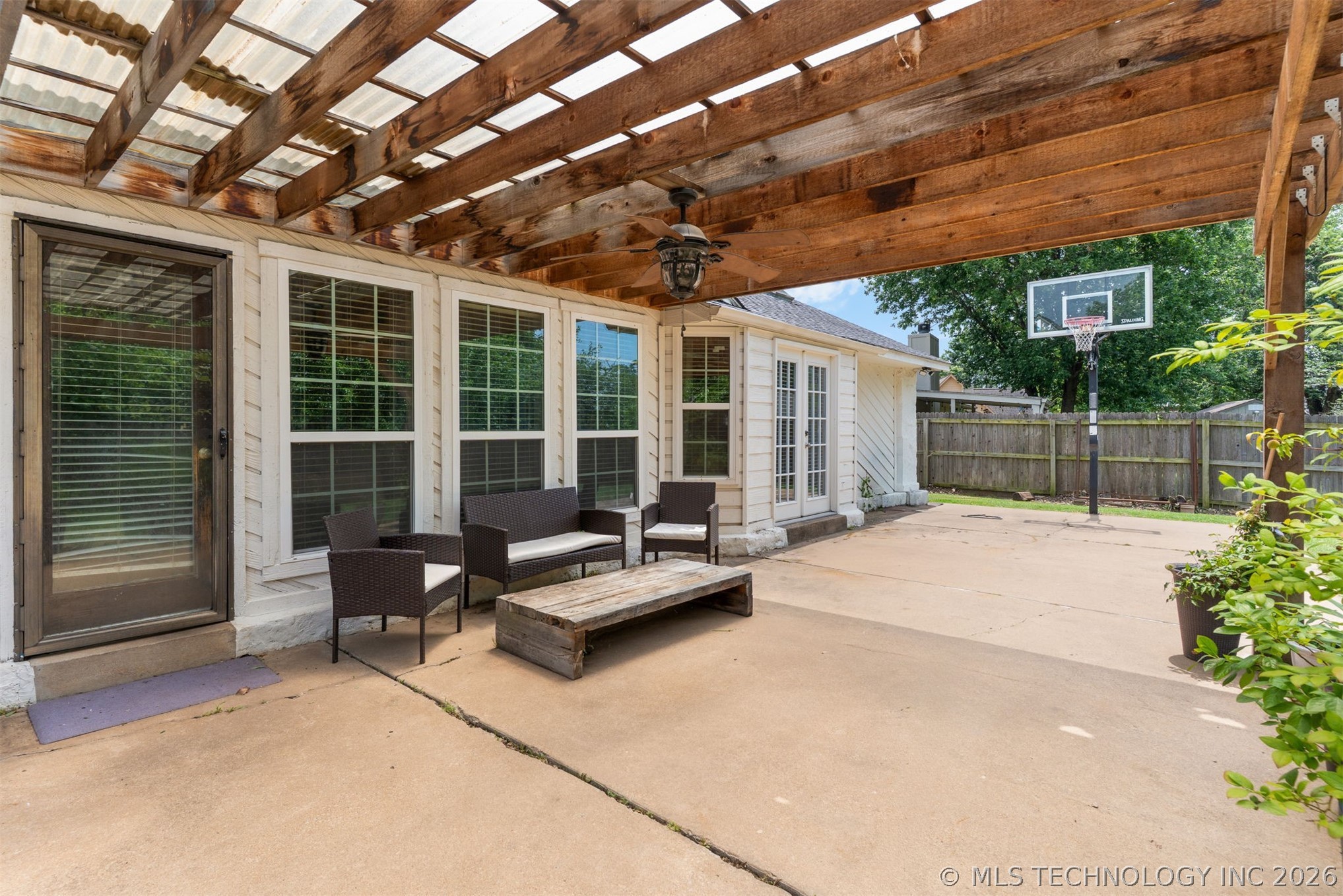 600 S Hemlock Avenue Broken Arrow OK 74012