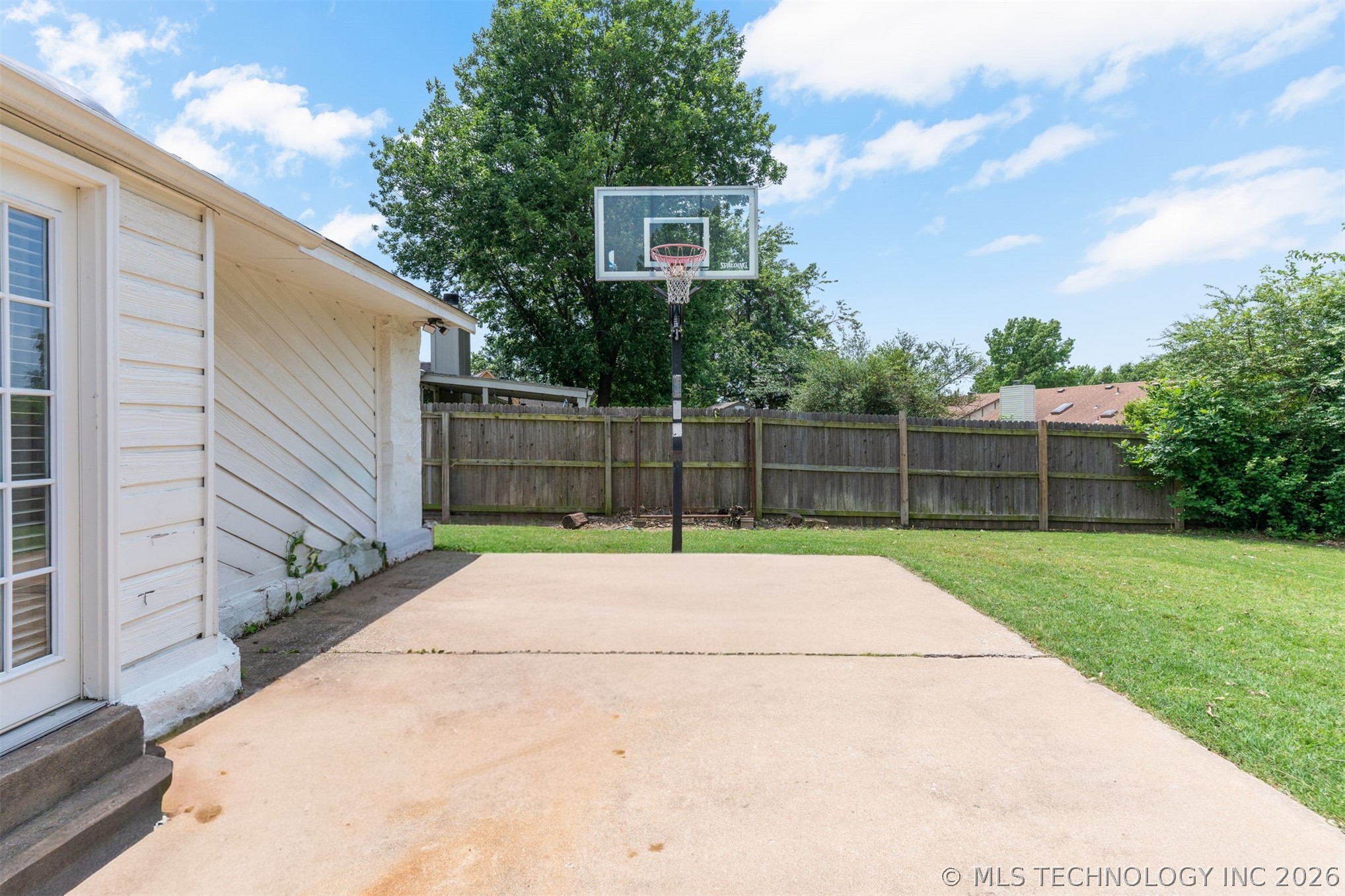 600 S Hemlock Avenue Broken Arrow OK 74012