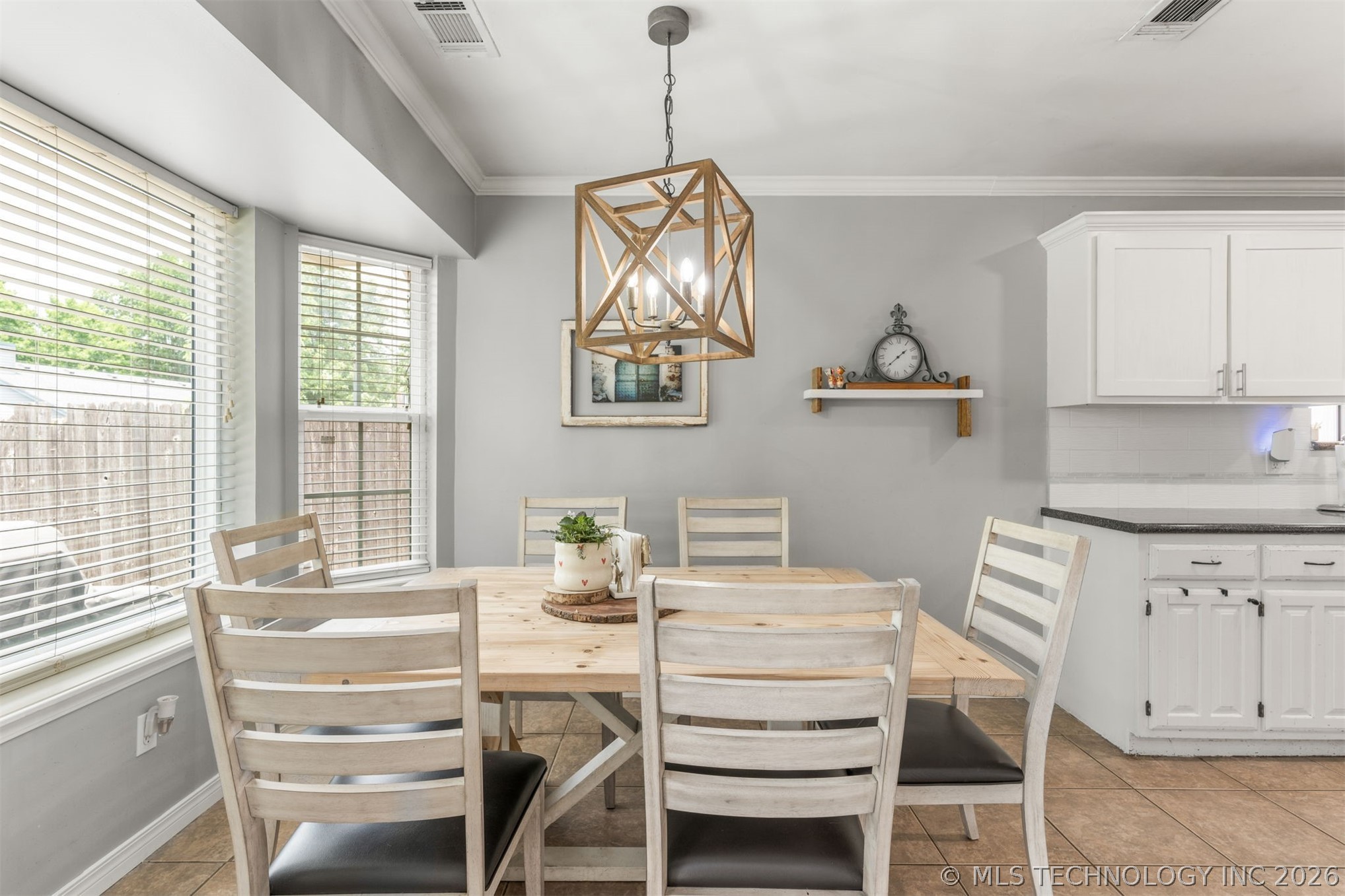 600 S Hemlock Avenue Broken Arrow OK 74012