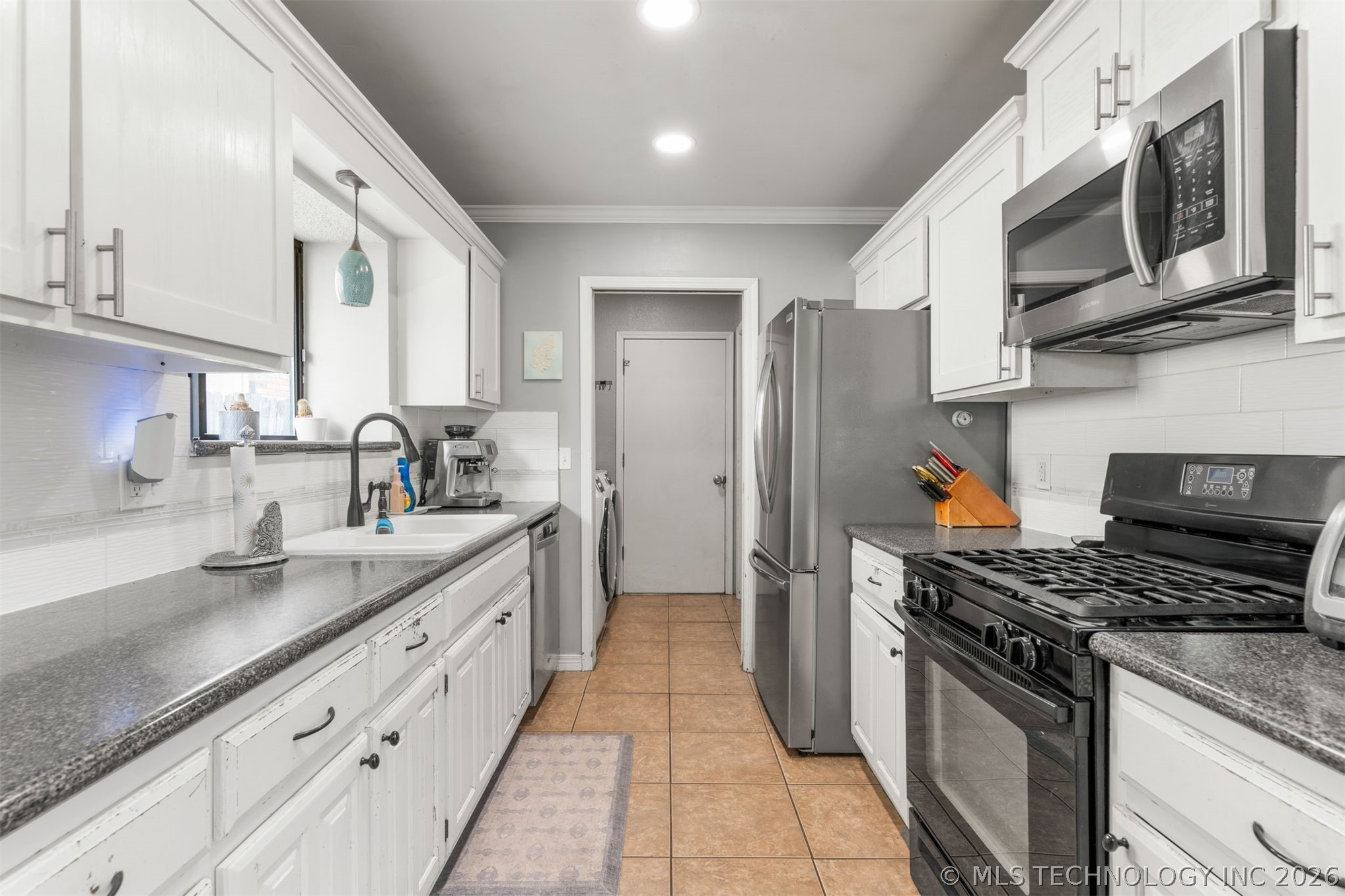 600 S Hemlock Avenue Broken Arrow OK 74012
