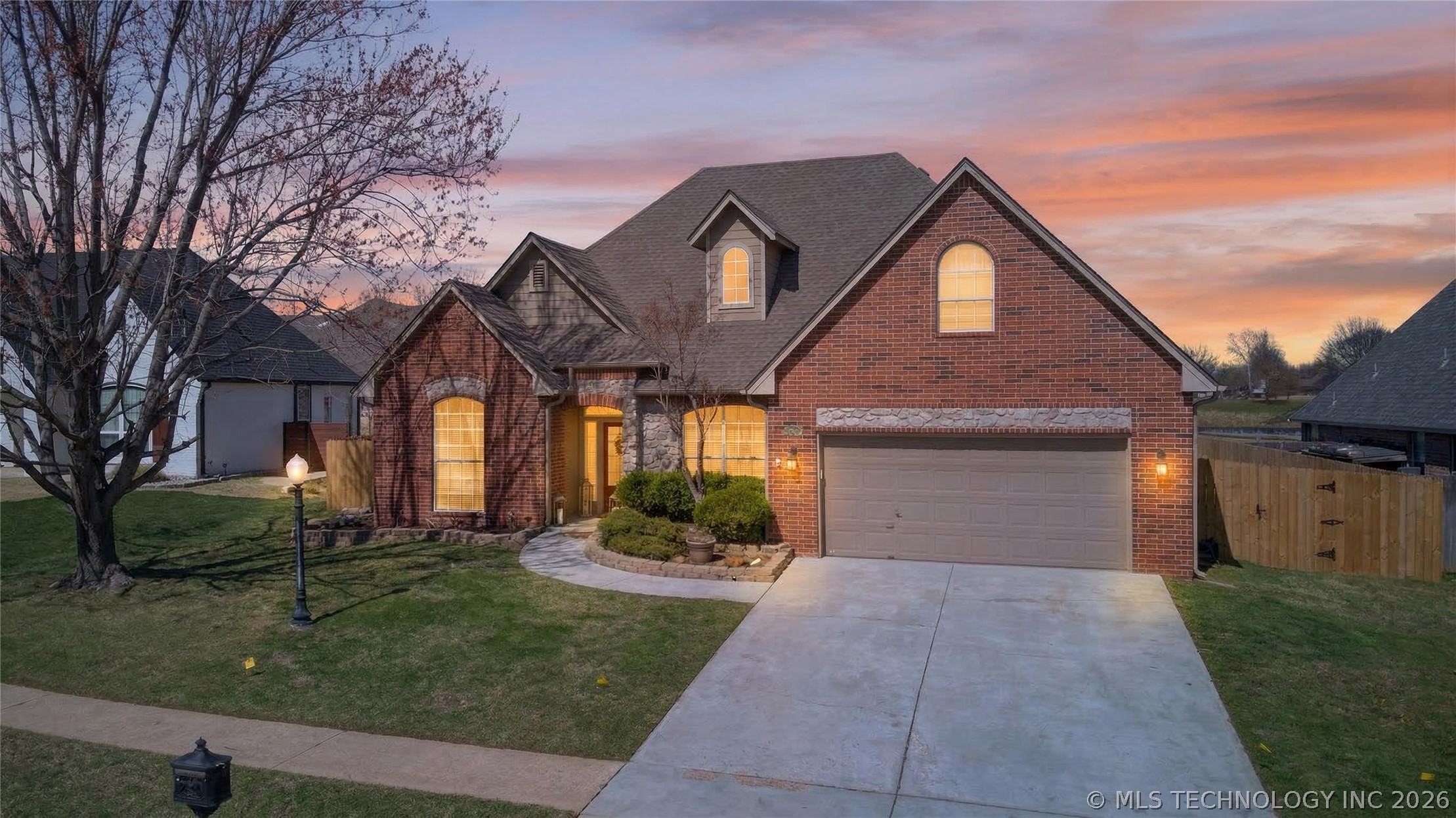 10203 E 93rd Street N Owasso OK 74055