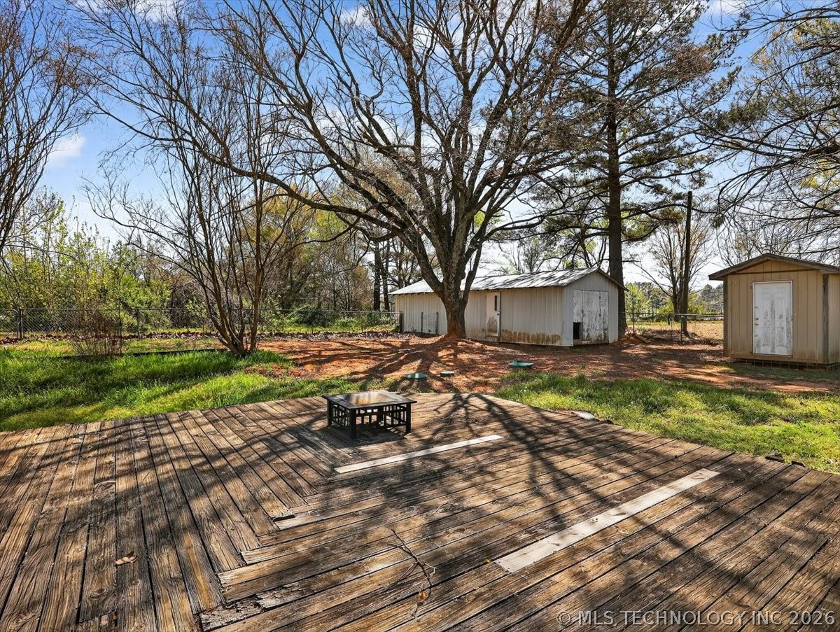 602 Martindale Lane Pocola OK 74902