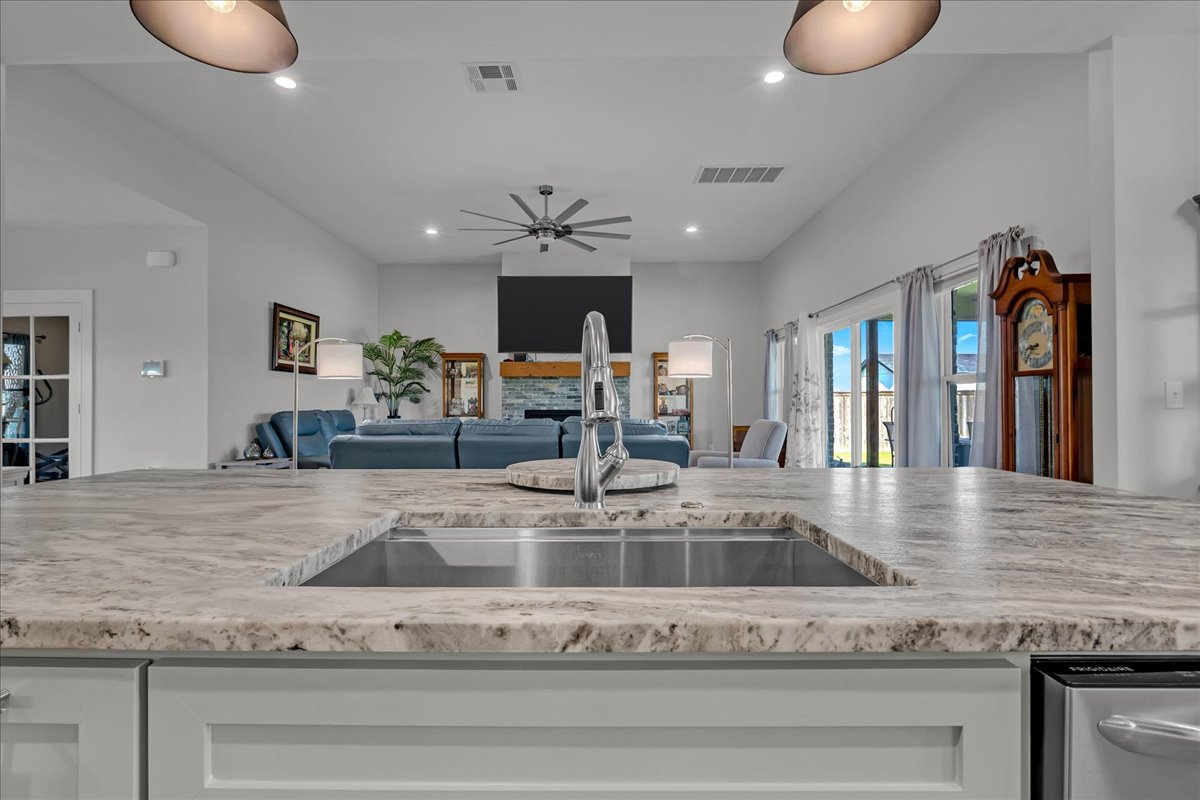 113 E 168th Street S Glenpool OK 74033