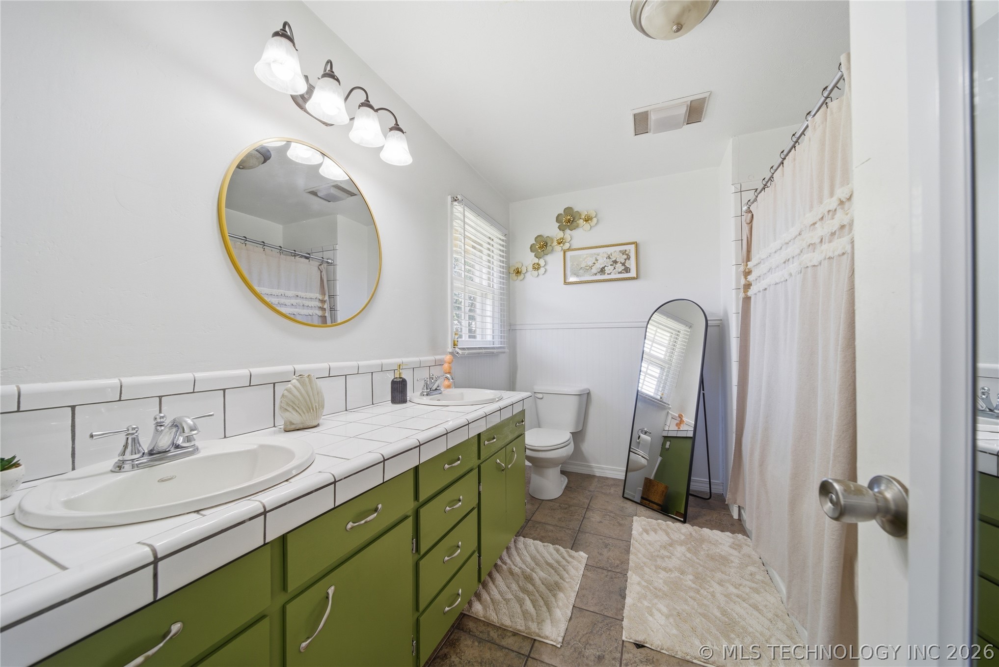 2114 Yale Avenue Miami OK 74354