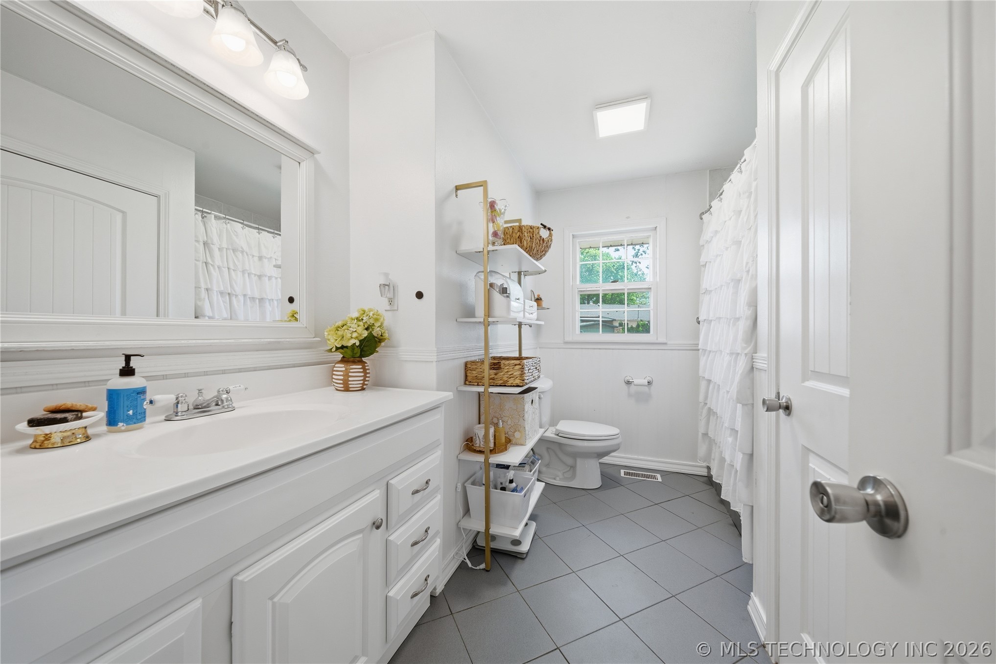 2114 Yale Avenue Miami OK 74354