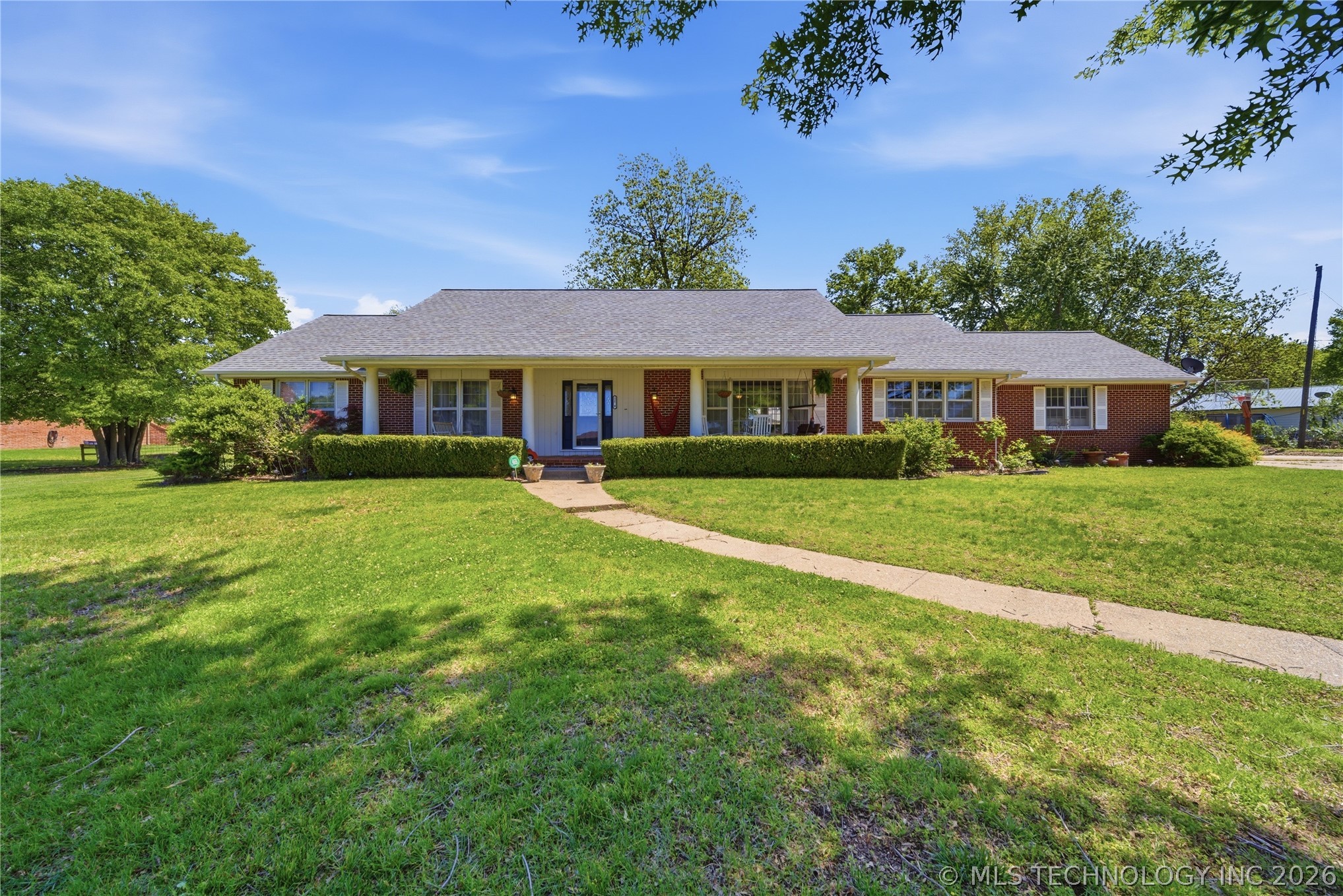 2114 Yale Avenue Miami OK 74354