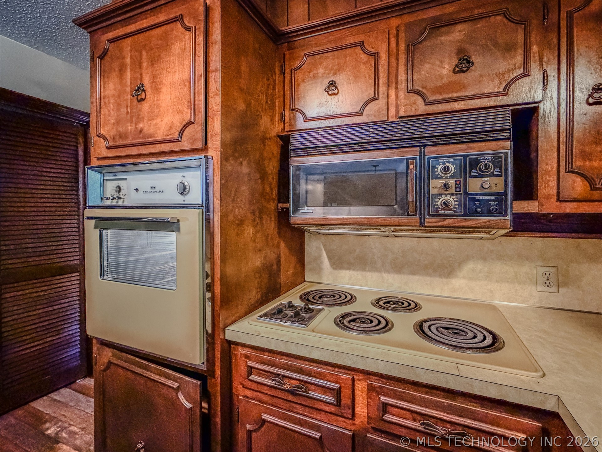 23458 E 878 Road Park Hill OK 74451