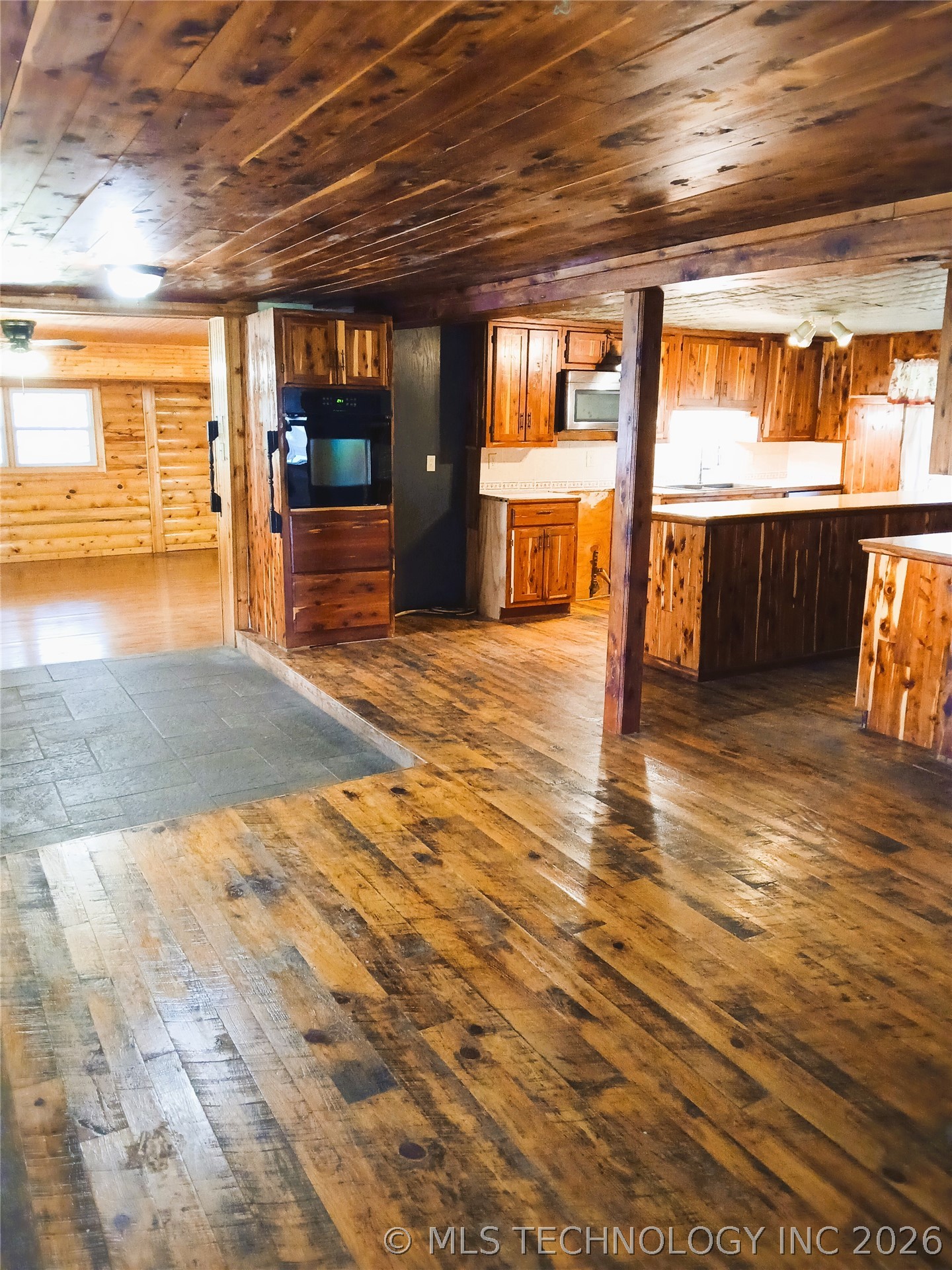 642 Mississippi Street Nowata OK 74048