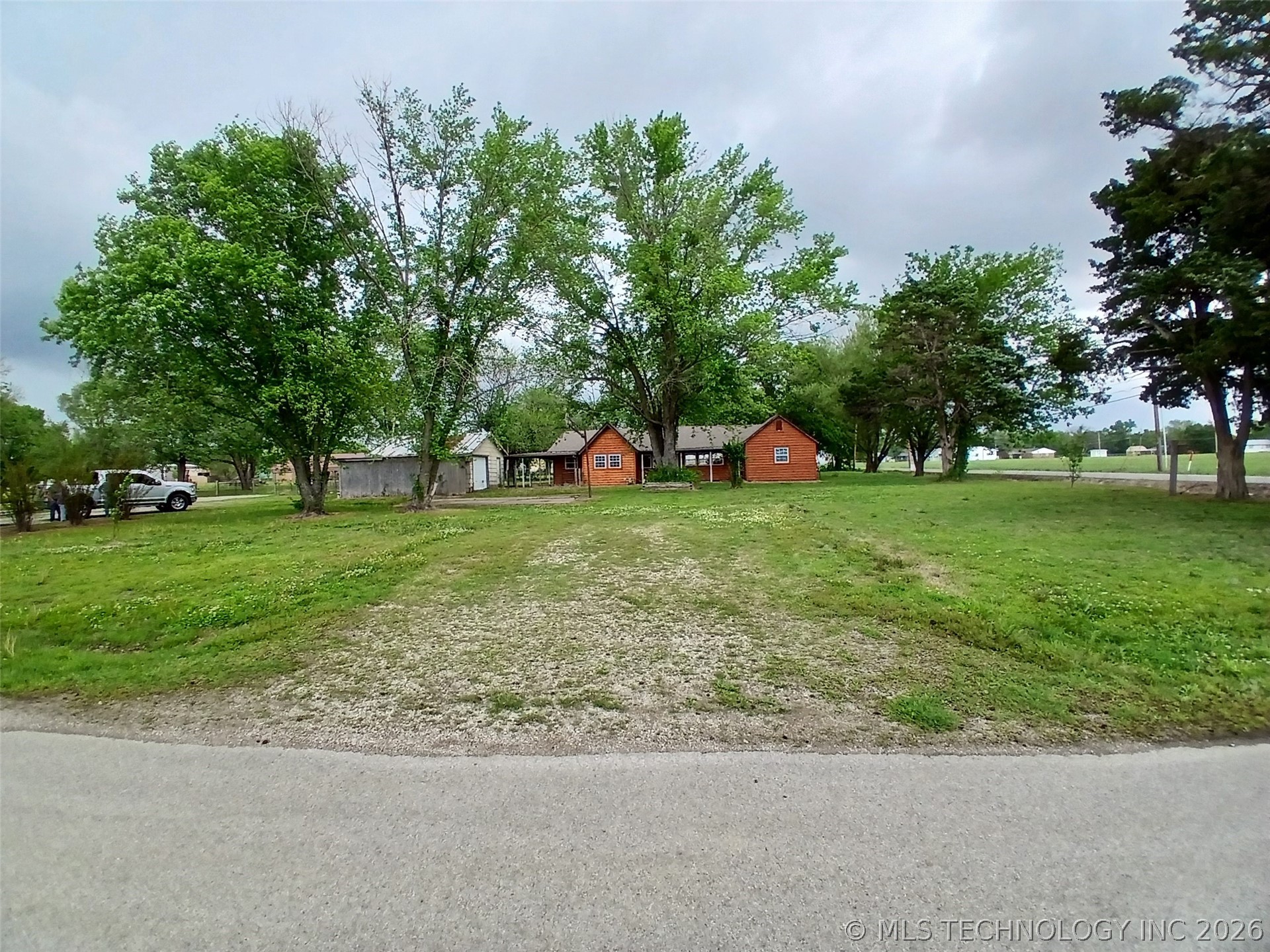 642 Mississippi Street Nowata OK 74048