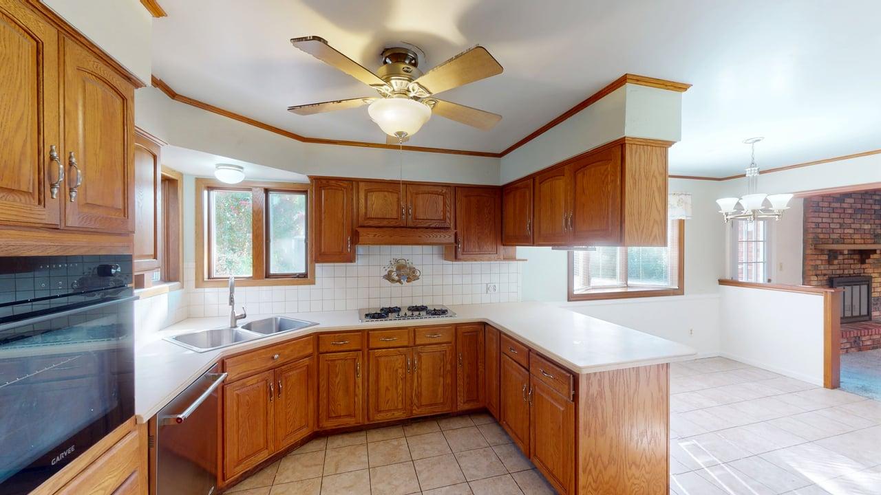 2621 S 89th Eastavenue Tulsa OK 74129