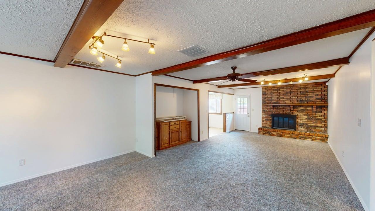 2621 S 89th Eastavenue Tulsa OK 74129