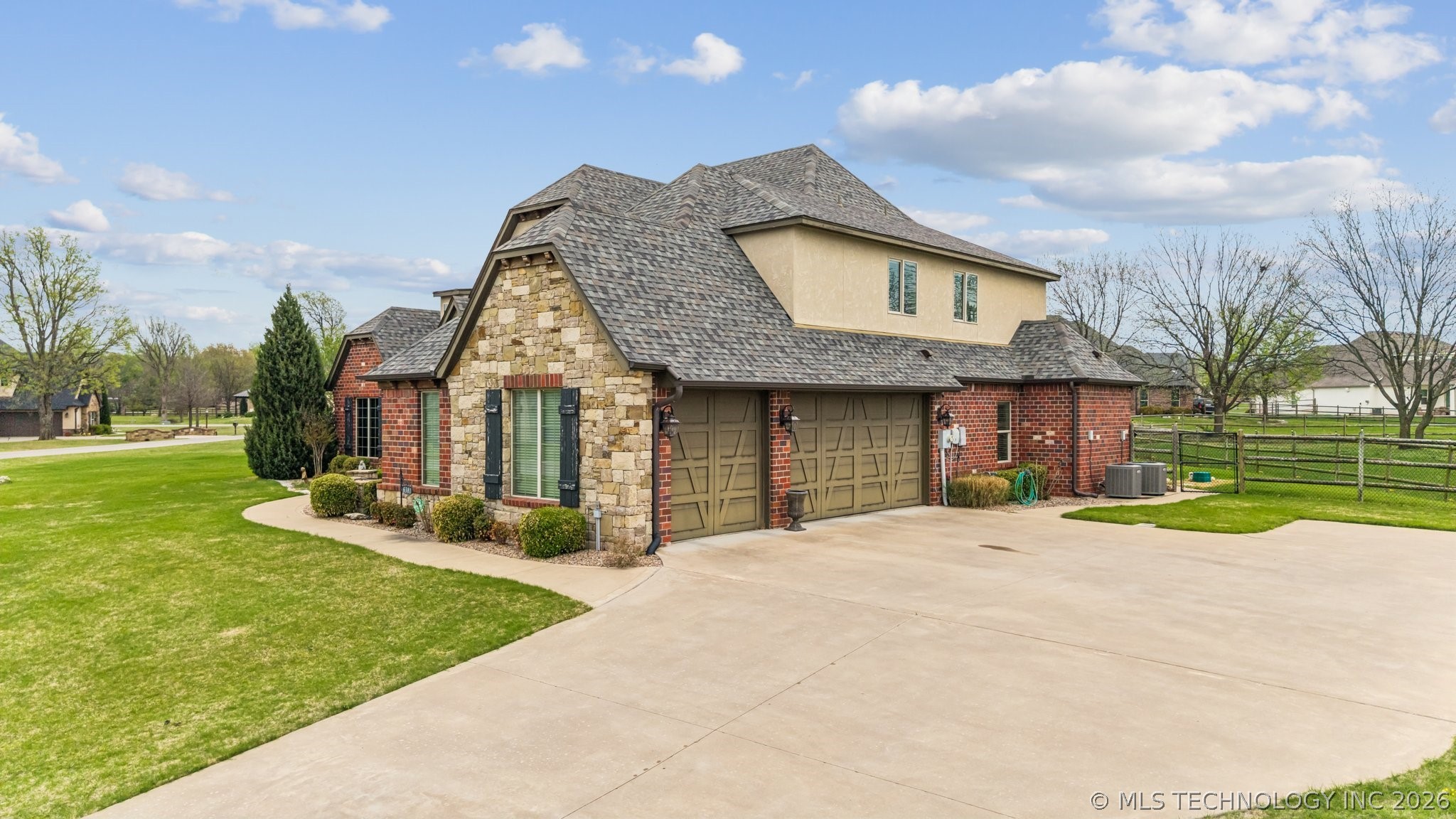 6381 N Locust Lane Owasso OK 74055