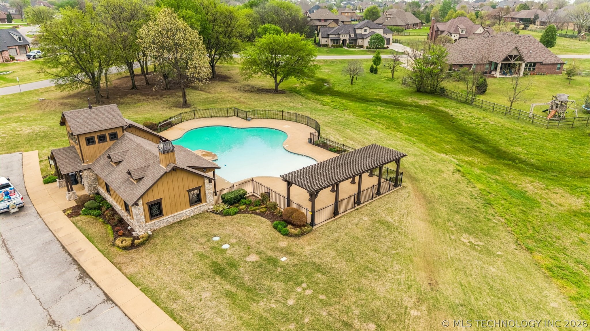 6381 N Locust Lane Owasso OK 74055