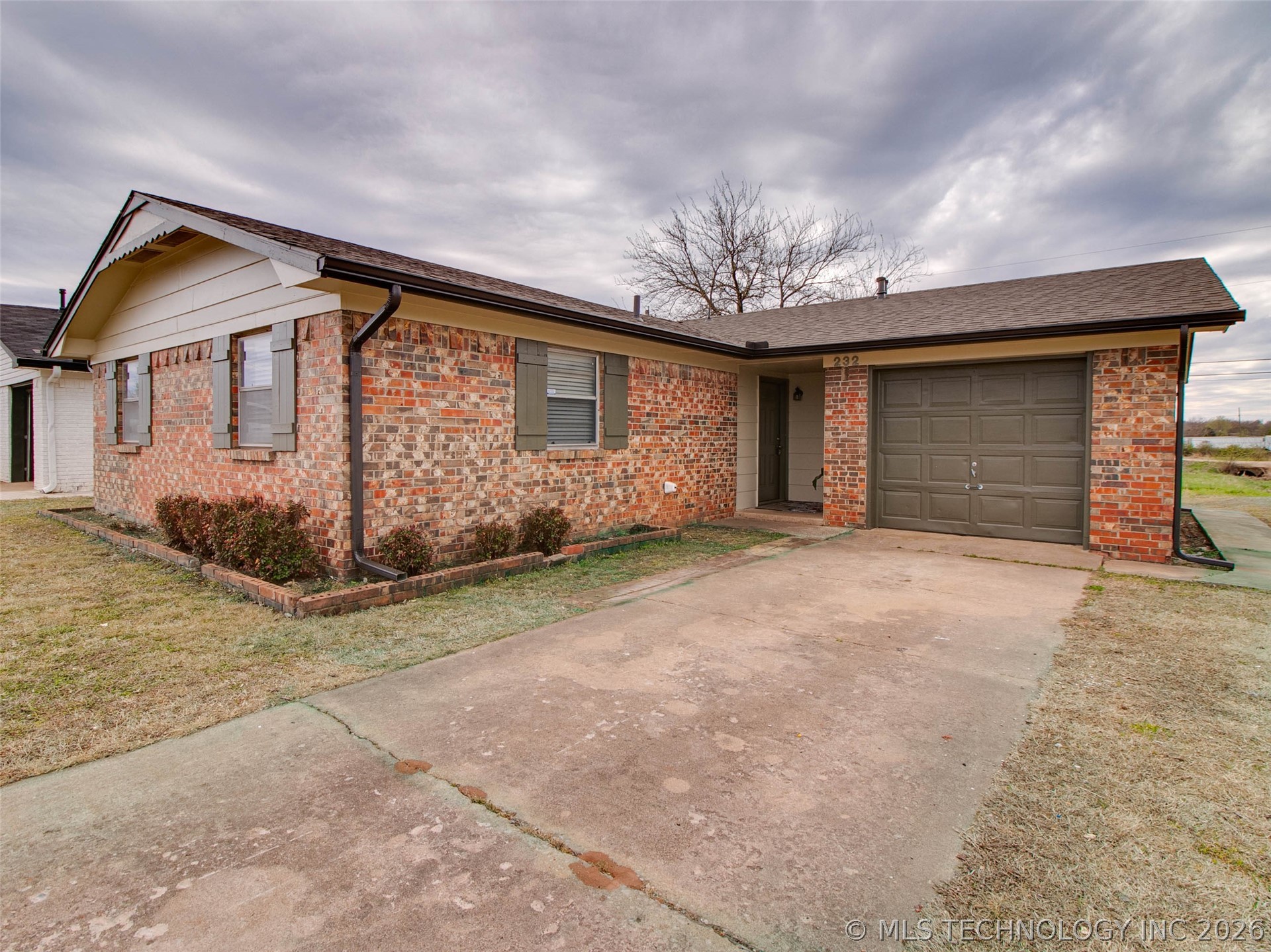 232 S 5th Avenue Stroud OK 74079