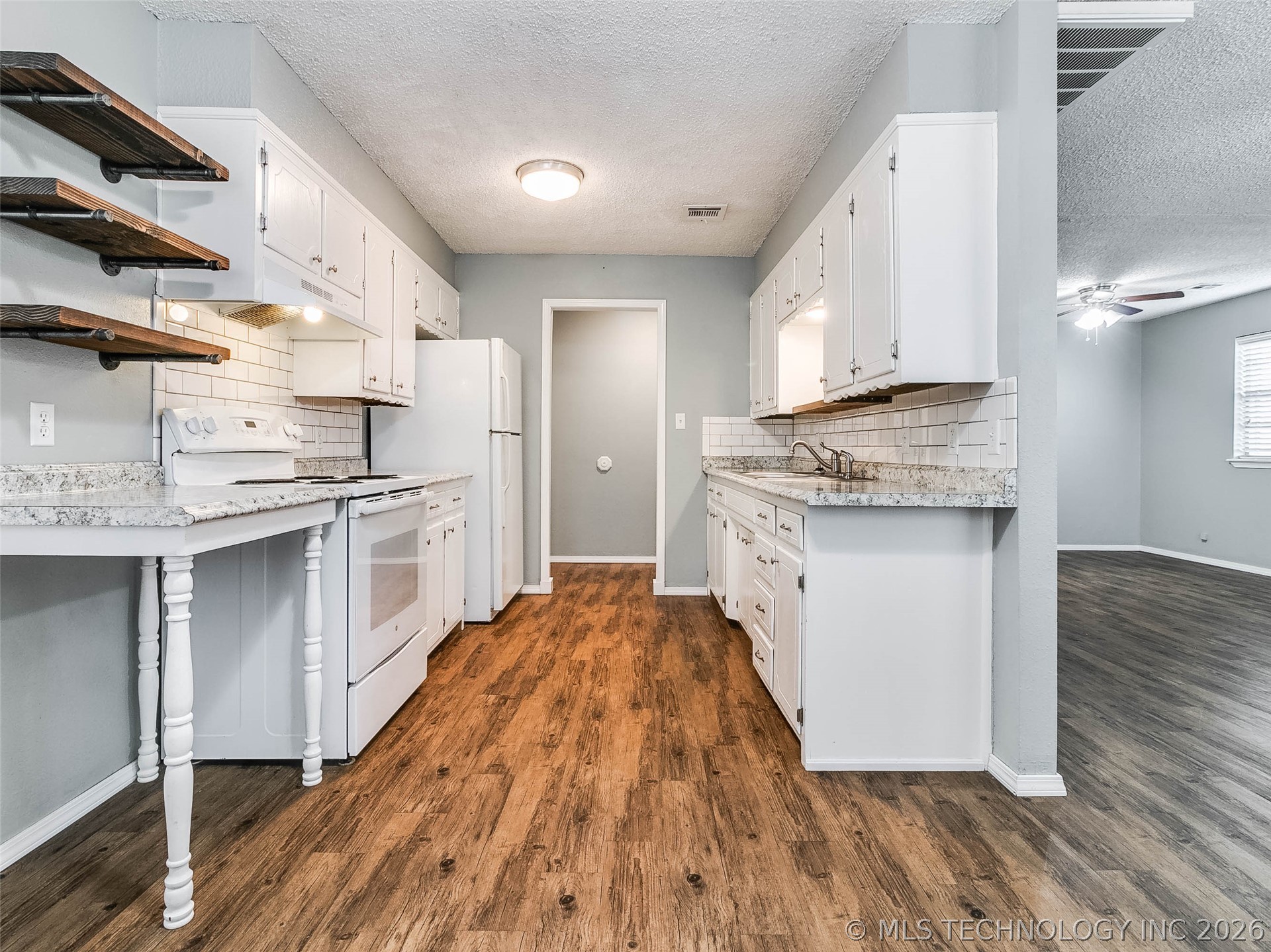 232 S 5th Avenue Stroud OK 74079