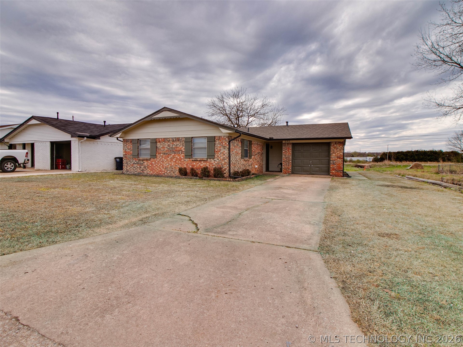 232 S 5th Avenue Stroud OK 74079