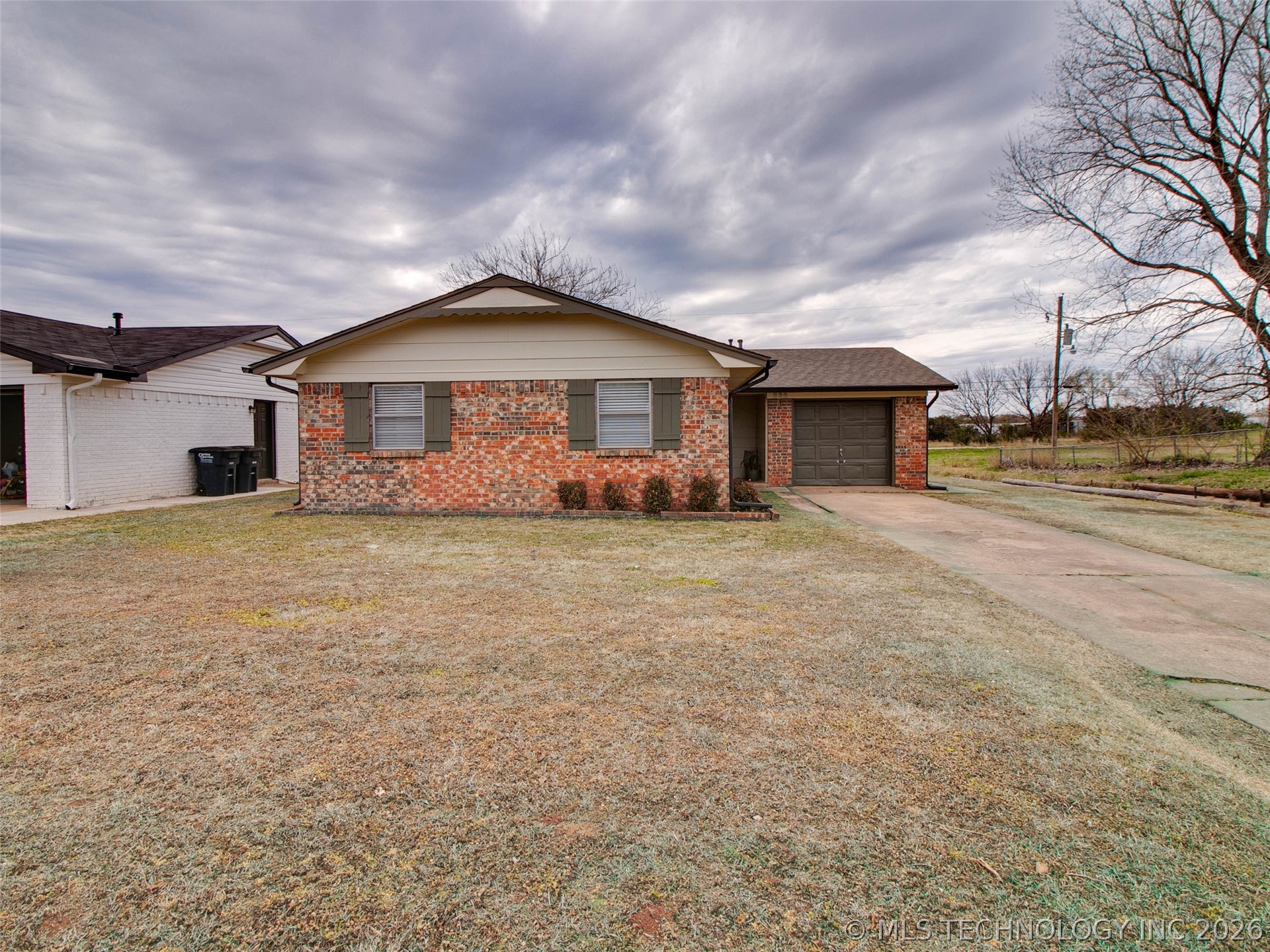 232 S 5th Avenue Stroud OK 74079