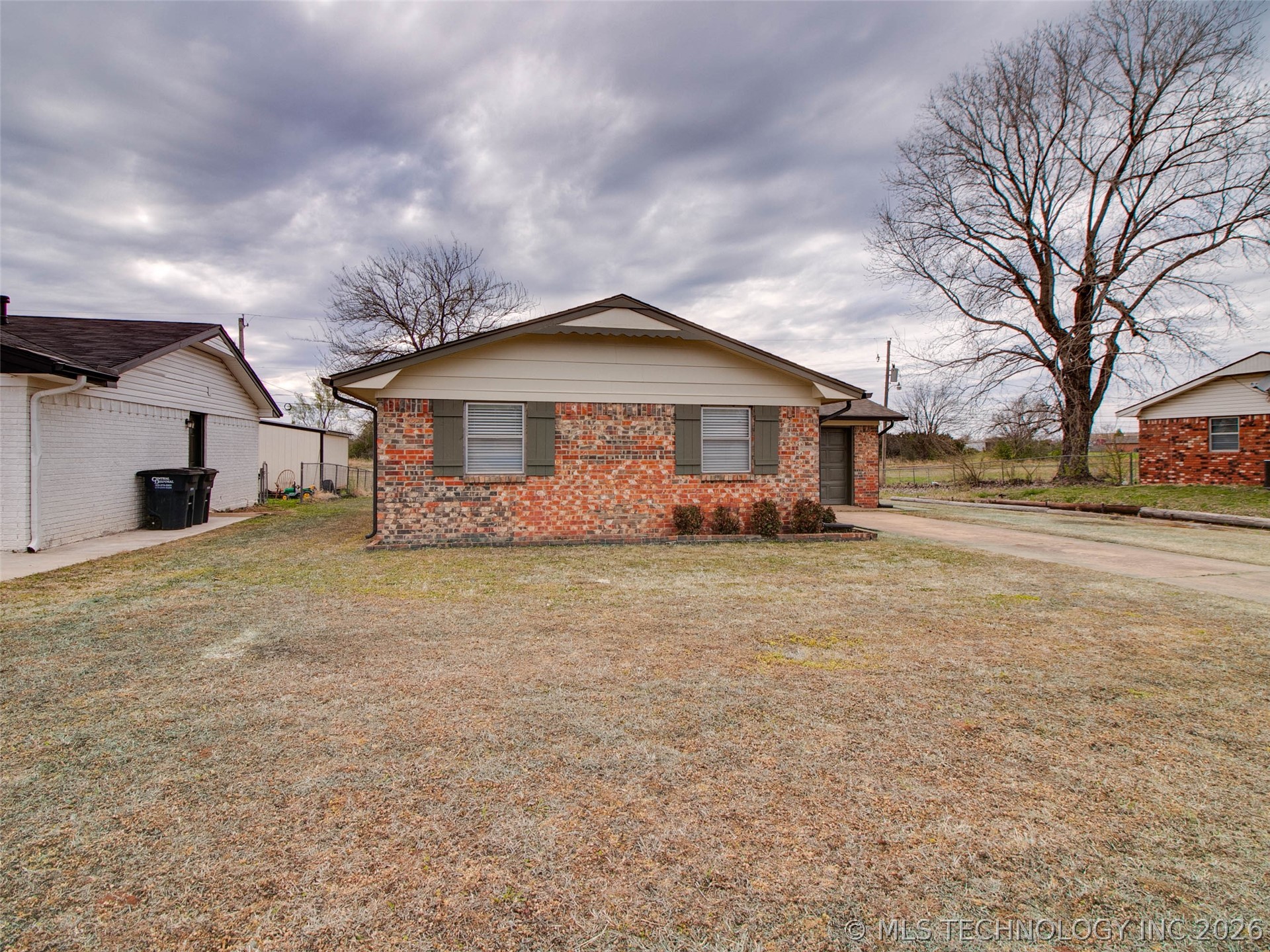 232 S 5th Avenue Stroud OK 74079