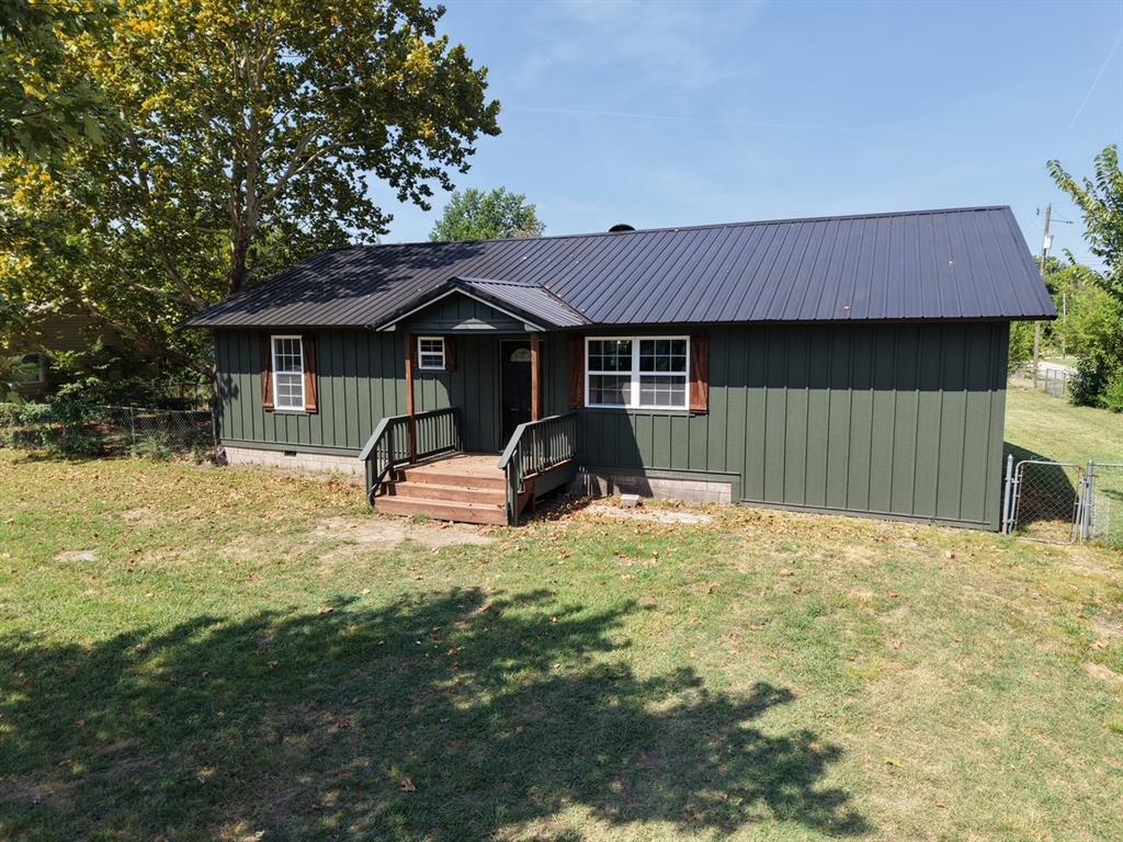817 N 4th Street Okemah OK 74859