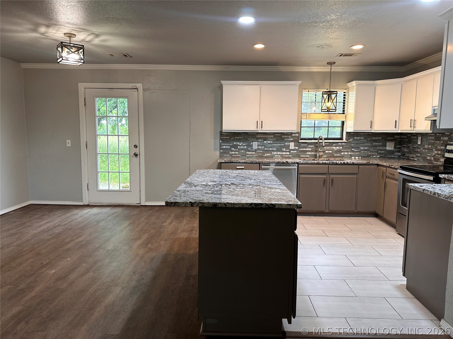 6269 S 161st West Avenue Sapulpa OK 74066